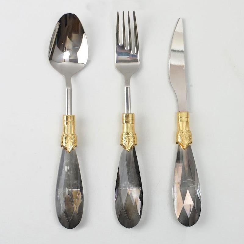 Emayra Diamond 18 parça füme kristal saplı gümüş çelik yemek takımı - Çamlıca Home