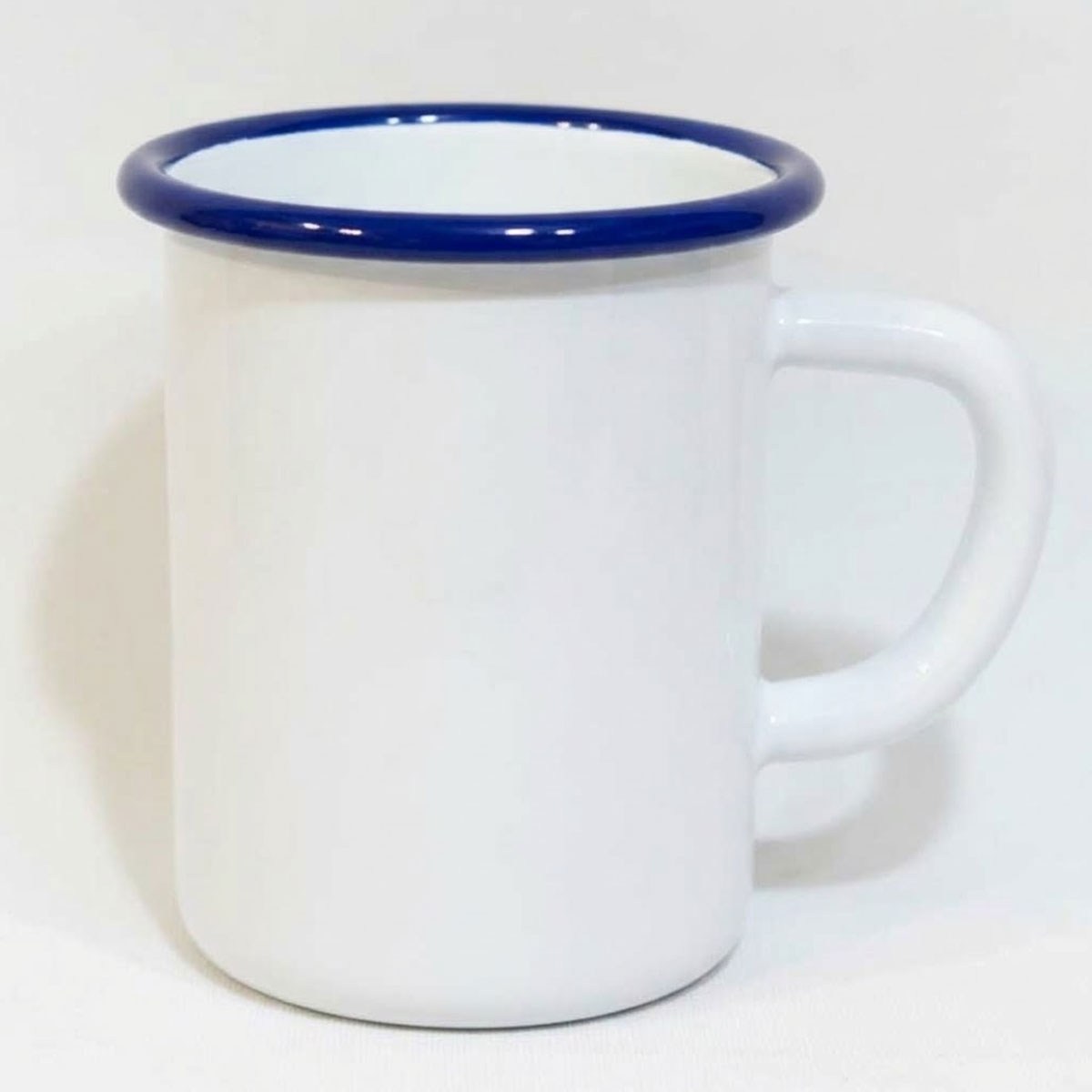 Çamlıca Home kobalt mavi kordon biyeli beyaz emaye 450 ml kulplu büyük kupa ve çay kahve bardağı