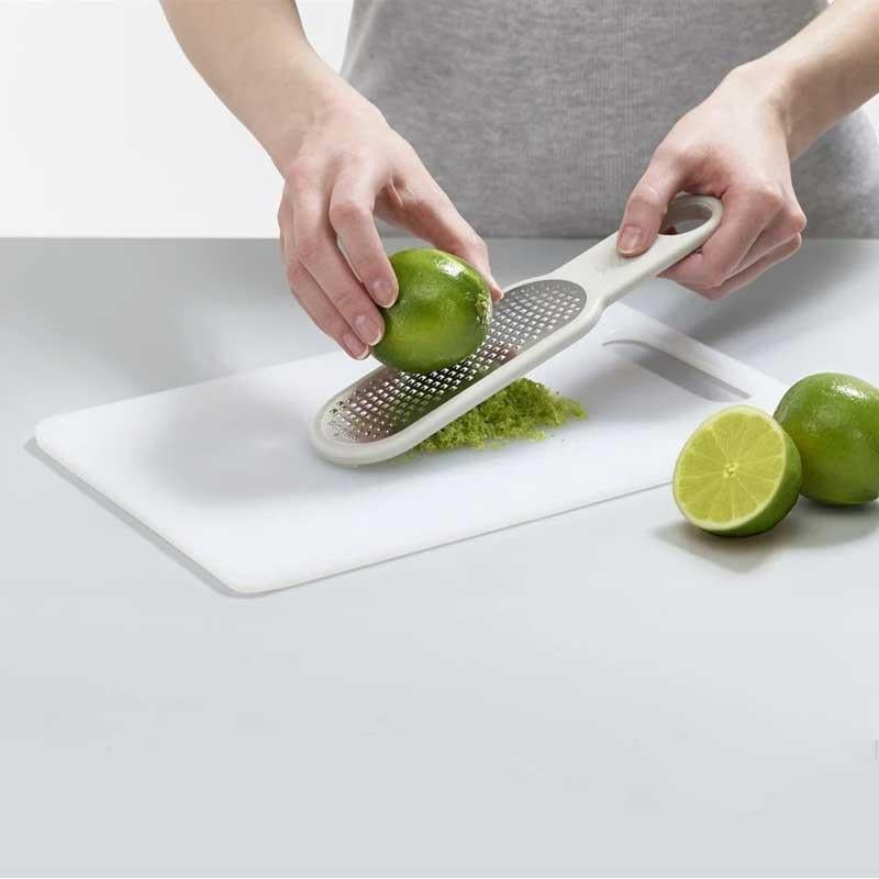 JJ Duo İkili Rende Seti - Gri/Kırmızı -20159 - Joseph Joseph Duo