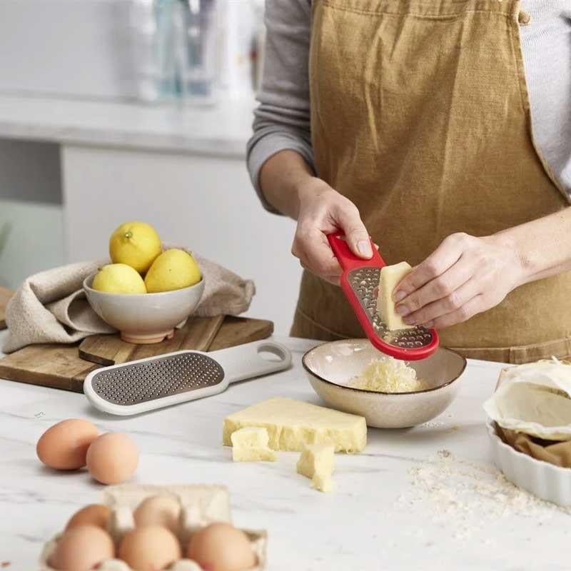 JJ Duo İkili Rende Seti - Gri/Kırmızı -20159 - Joseph Joseph Duo