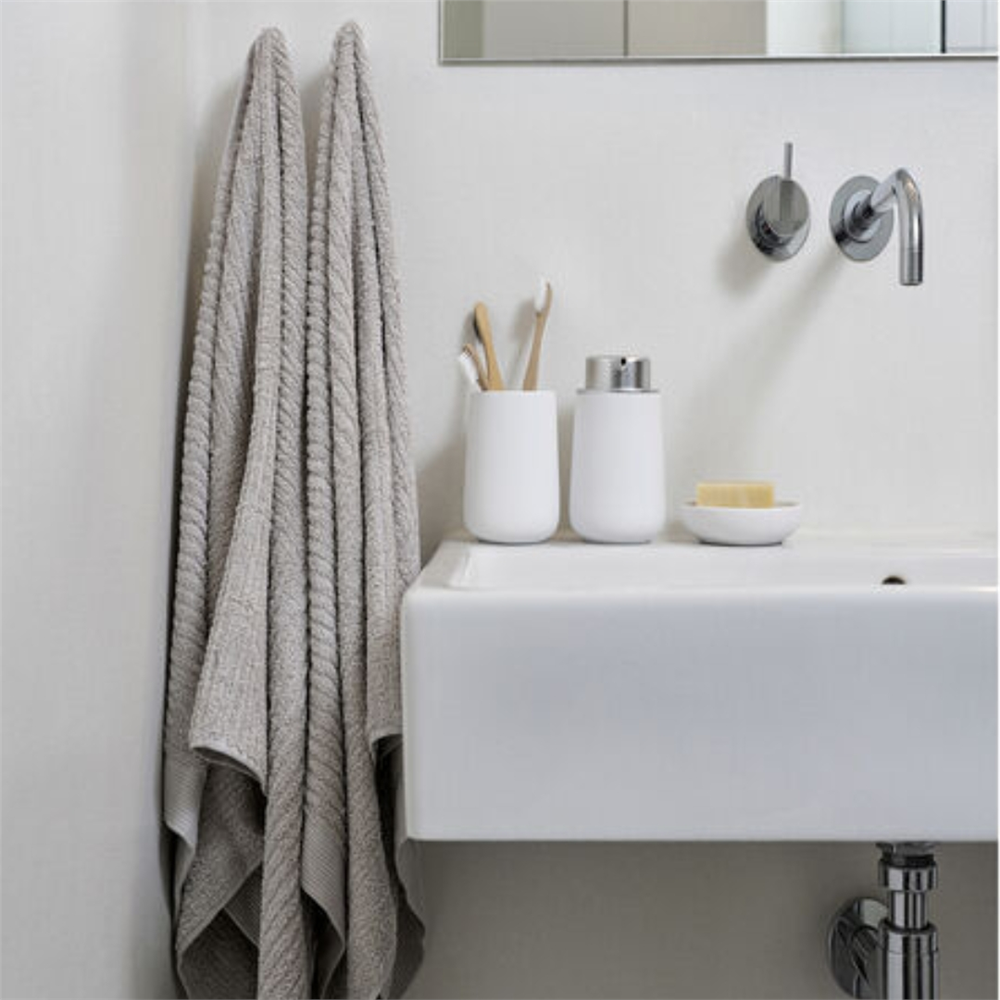 Klasik Banyo/Plaj Havlusu Soft Gri %100 Pamuk 70x140 cm - Zone Denmark
