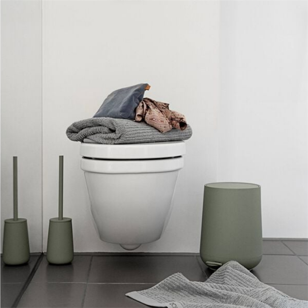 Nova One Tuvalet Fırçası Matcha Yeşili 37 cm - Çap:10,3 cm - Zone Denmark