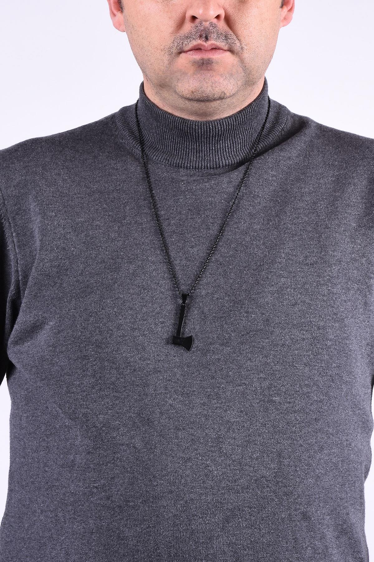 KolyeJKMA20050 JANTİ SİYAH RENK BALTA FİGÜRLÜJanti