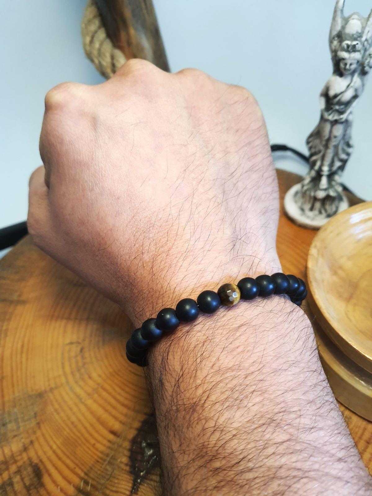 BileklikJTAW24DOB1347 JANTİ BİLEKLİK FASET KESİM KAPLANGÖZÜ ve ONYX DOĞALTAŞ 8 MMJanti