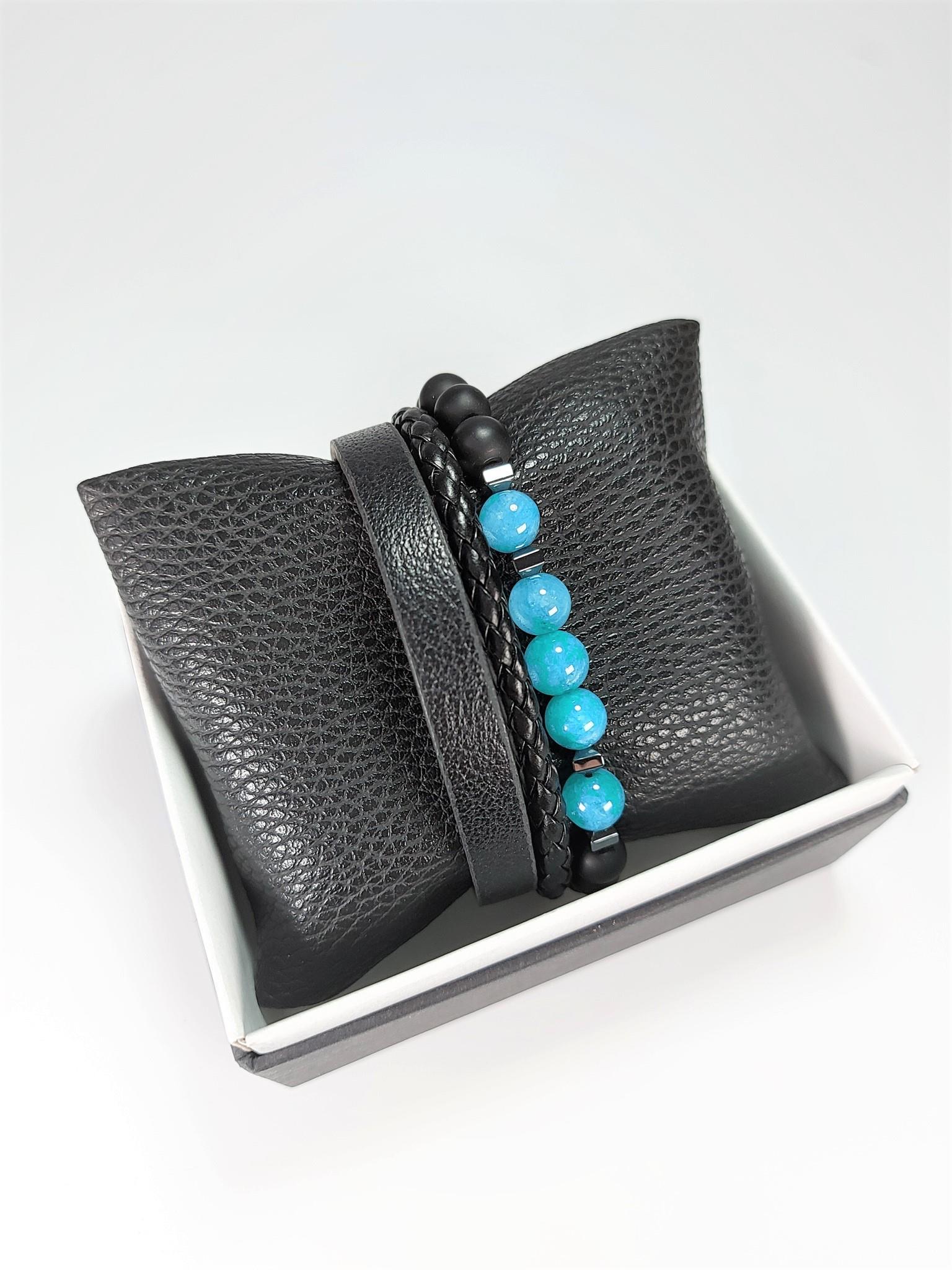 BileklikJTSS22KOB1101 JANTİ HAKİKİ DERİ MIKNATIS KAPAMA TURQUAZ HEMATİT ONYX DOĞALTAŞ KOMBİN BİLEKLİK KUTULUJanti