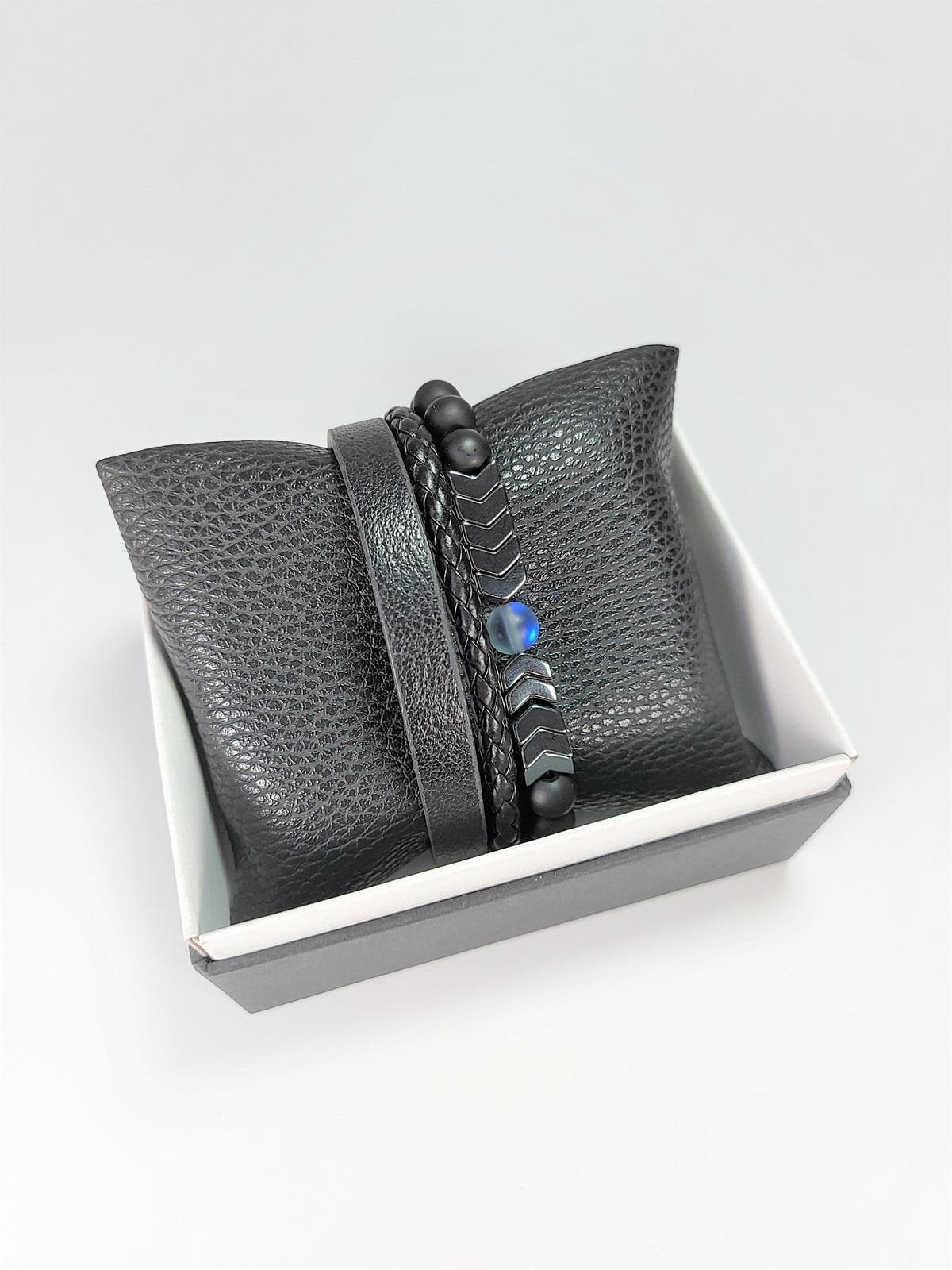 BileklikJTSS22KOB1102 JANTİ HAKİKİ DERİ MIKNATIS KAPAMA KUVARS HEMATİT ONYX DOĞALTAŞ KOMBİN BİLEKLİK KUTULUJanti