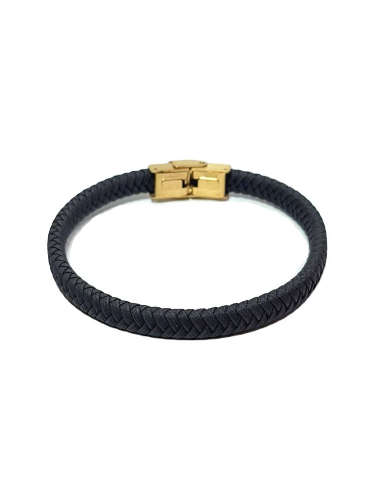 Deri BileklikJTSS25DEB1503 SAÇ ÖRGÜ ÇELİK KAPAMA SİYAH JANTİ DERİ BİLEKLİKJantisuni deri bileklik, bileklik, erkek bileklik, hediye bileklik, janti bileklik, babalar günü, sevgililer günü, yılbaşı, öğretmenler günü, suni deri, özel günlere hediye, erkek hediye