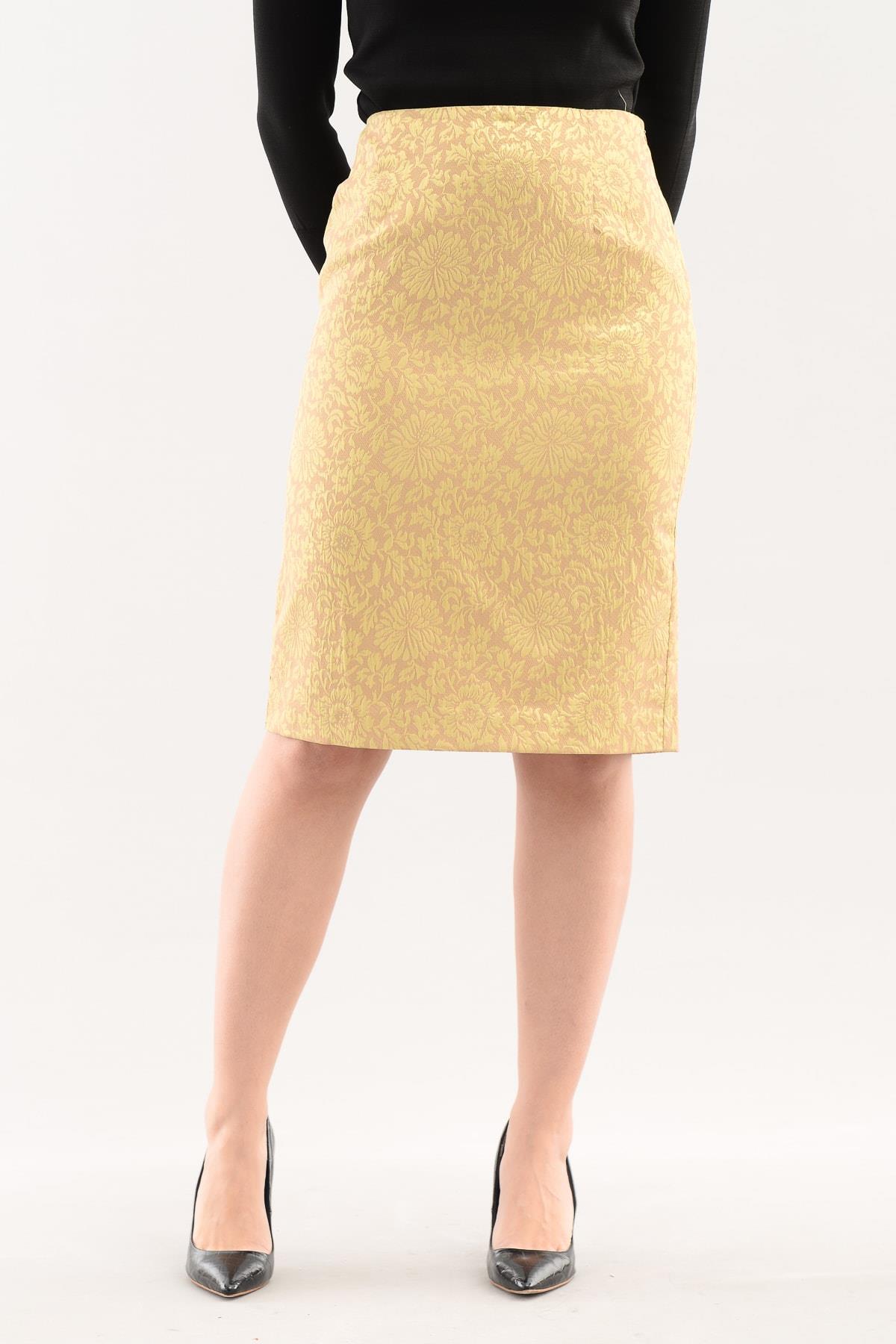 İPEKYOL Desenli Altın Yırtmaç Detaylı Etek