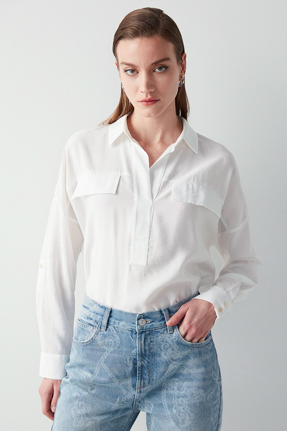IPEKYOL Kırık Beyaz Gömlek Yaka Basic Bluz