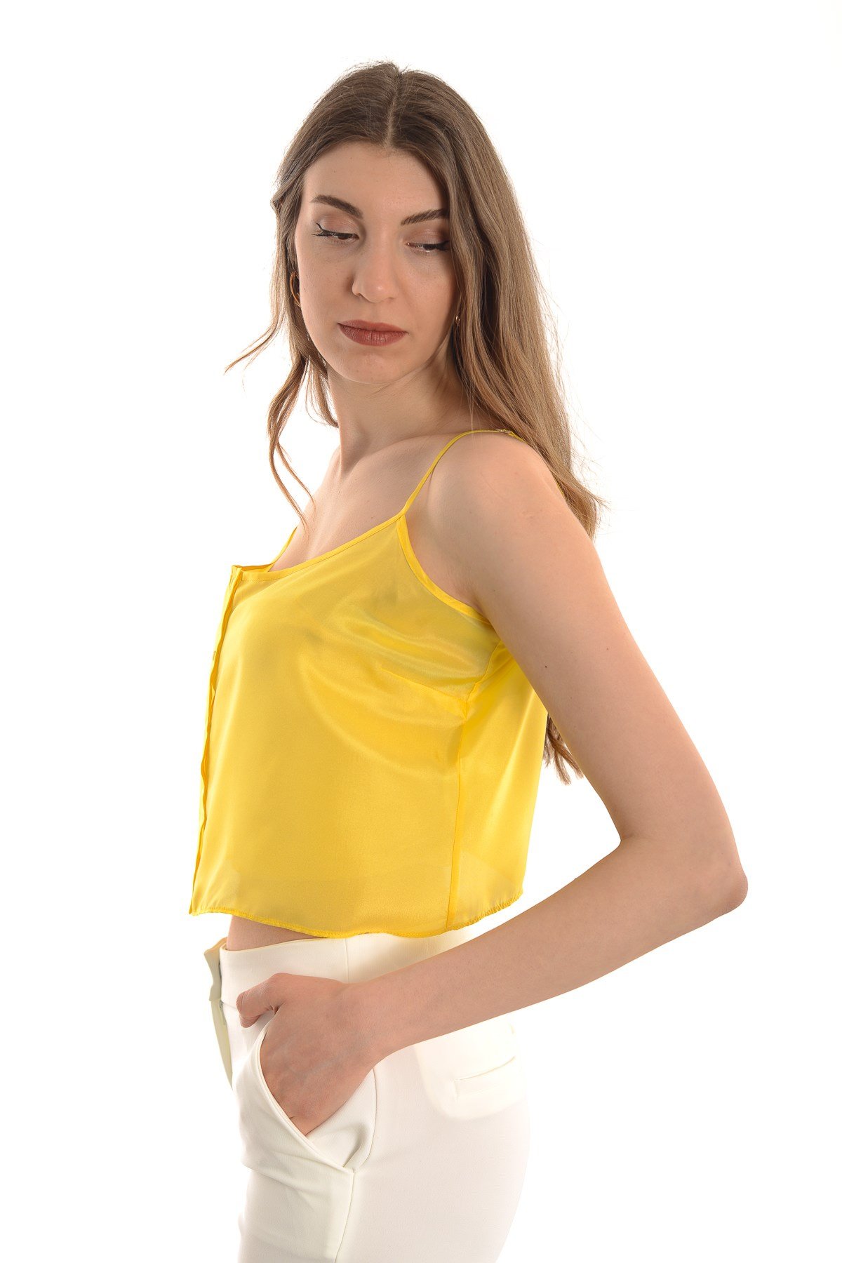 İPEKYOL Omuz Askılı Düğme Detaylı Sarı Crop