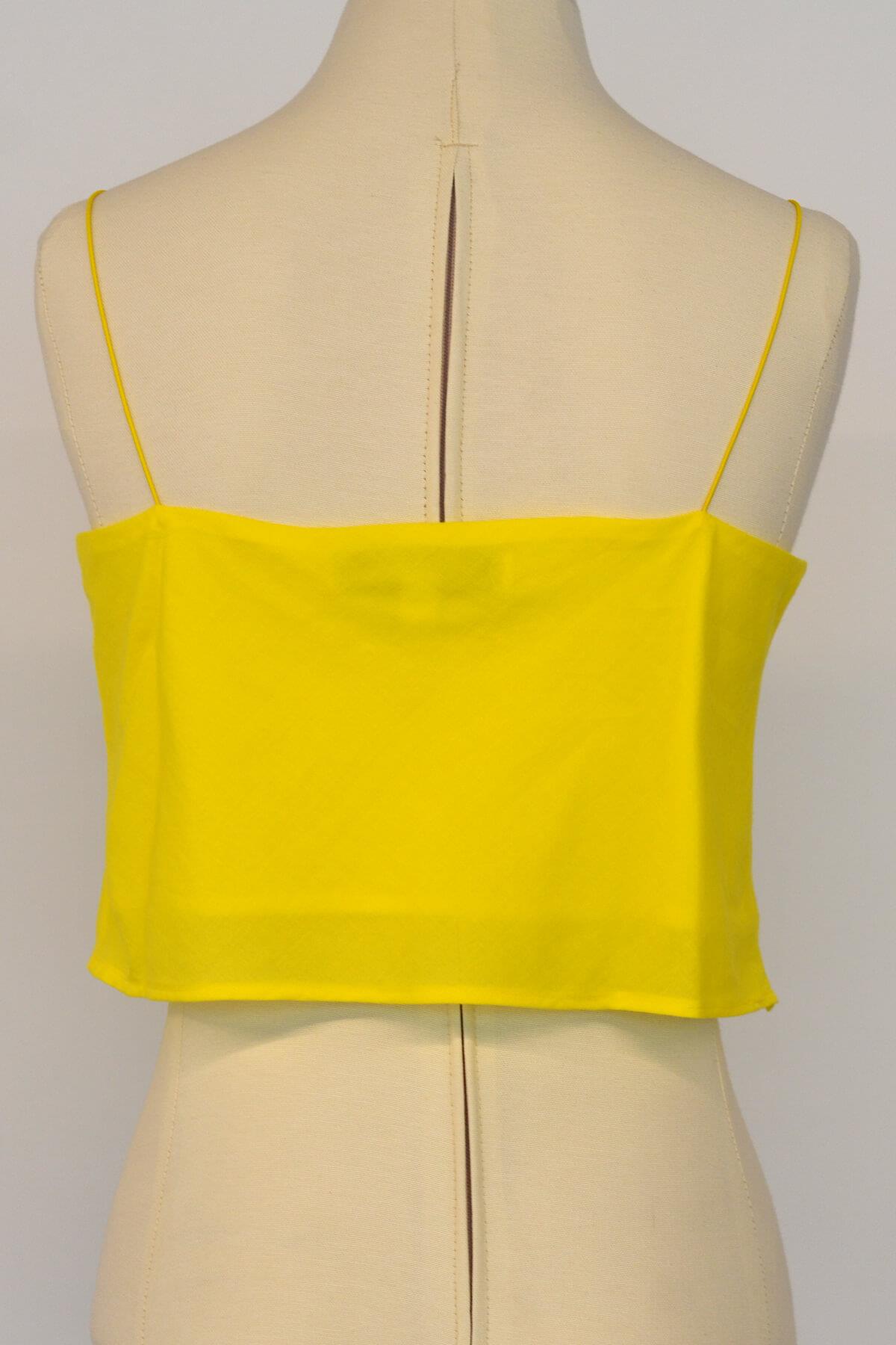 IPEKYOL SARI 61046 / V Yaka Askılı Bluz