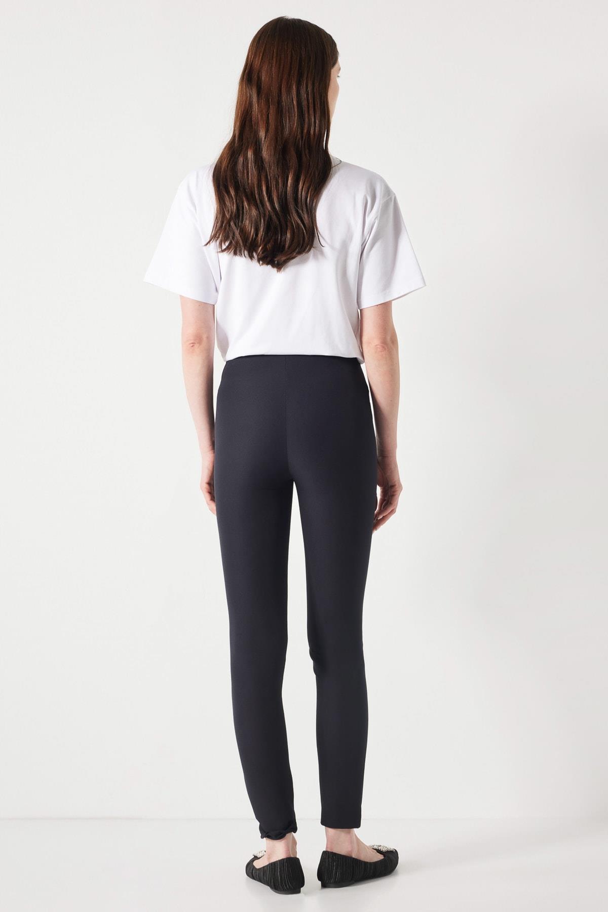 IPEKYOL SIYAH 03200 / PANTOLON