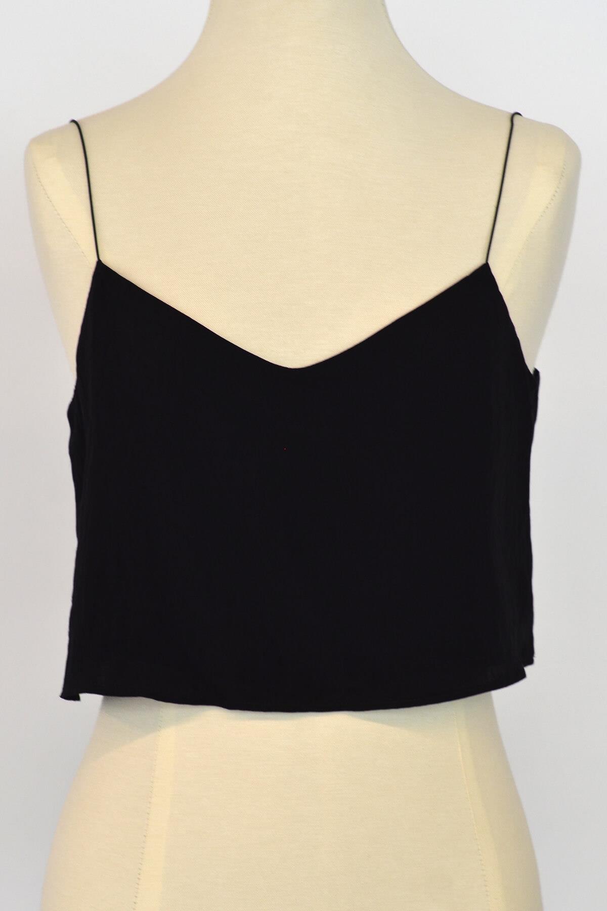 IPEKYOL SIYAH 61046 / V Yaka Askılı Bluz