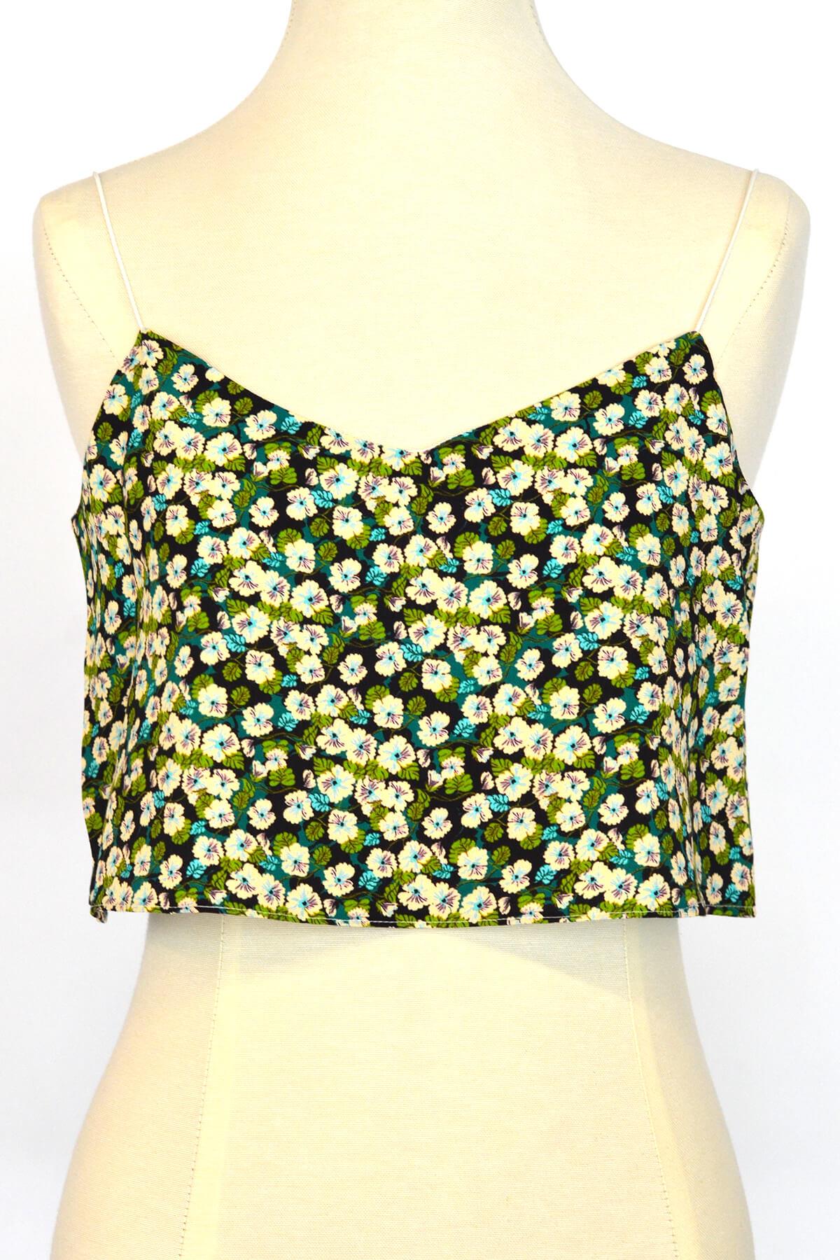 IPEKYOL YESIL (CICEKLI) 61046 / V Yaka Askılı Bluz