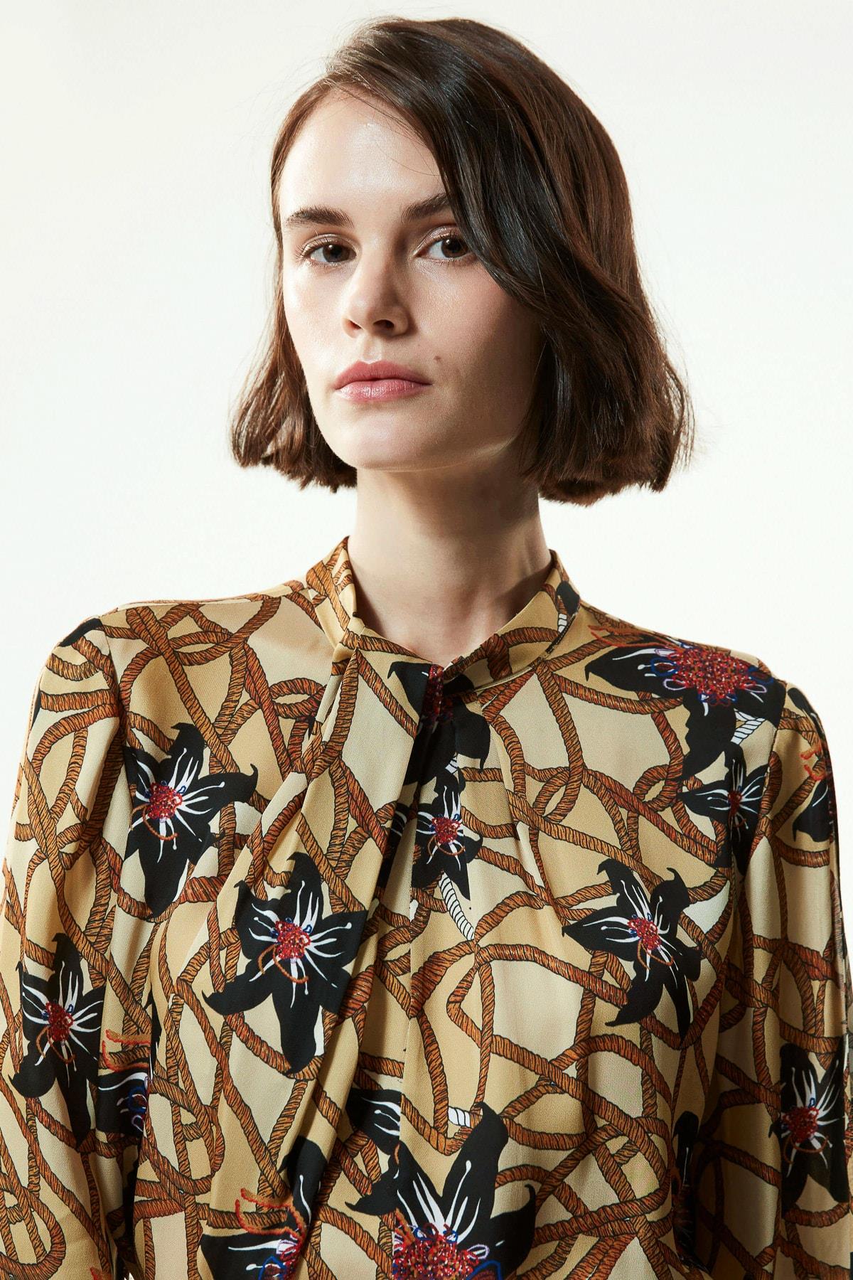 MACHKA Bej Hakim Yaka Desenli Bluz
