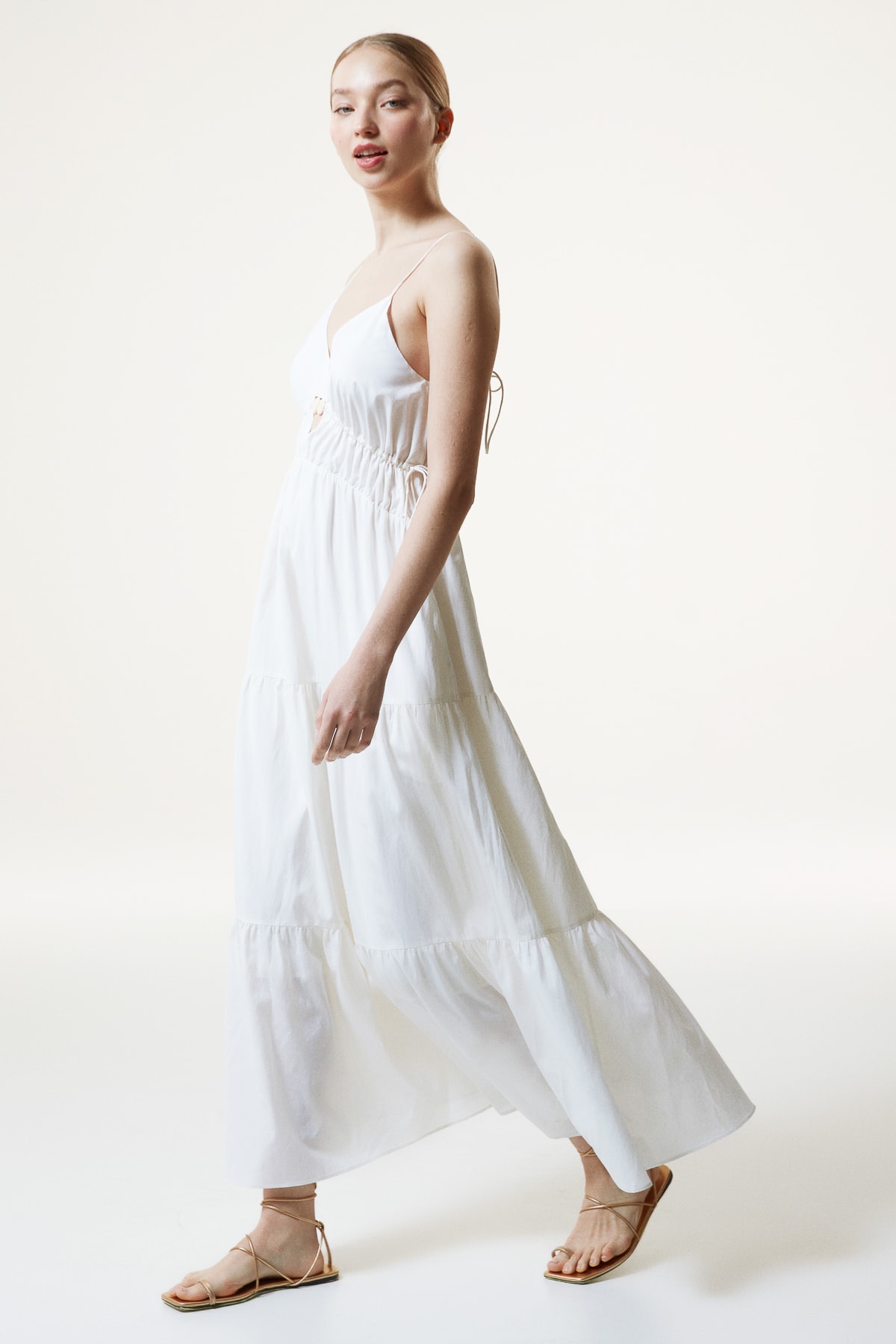 MACHKA BEYAZ 02380 / ELBISE