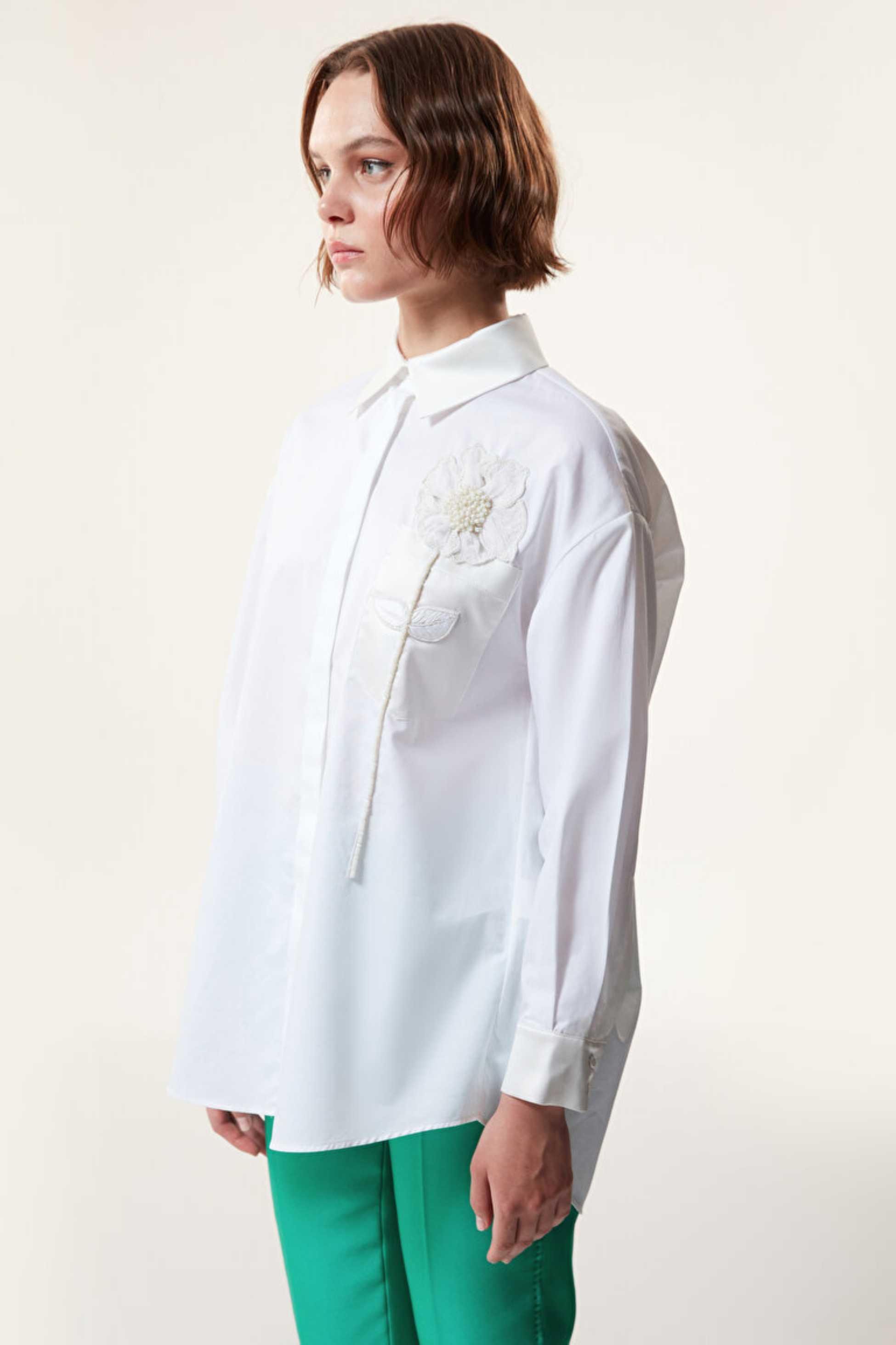 MACHKA BEYAZ 25106 / GOMLEK