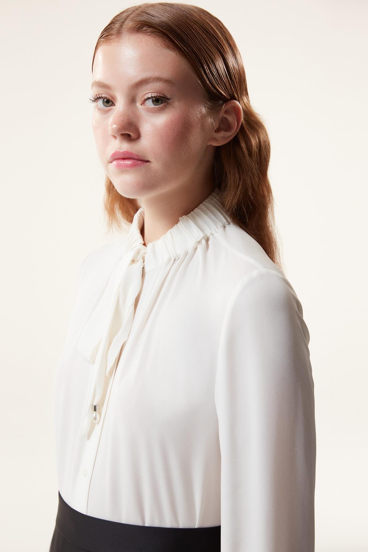 MACHKA KIRIK BEYAZ 06039 / BLUZ