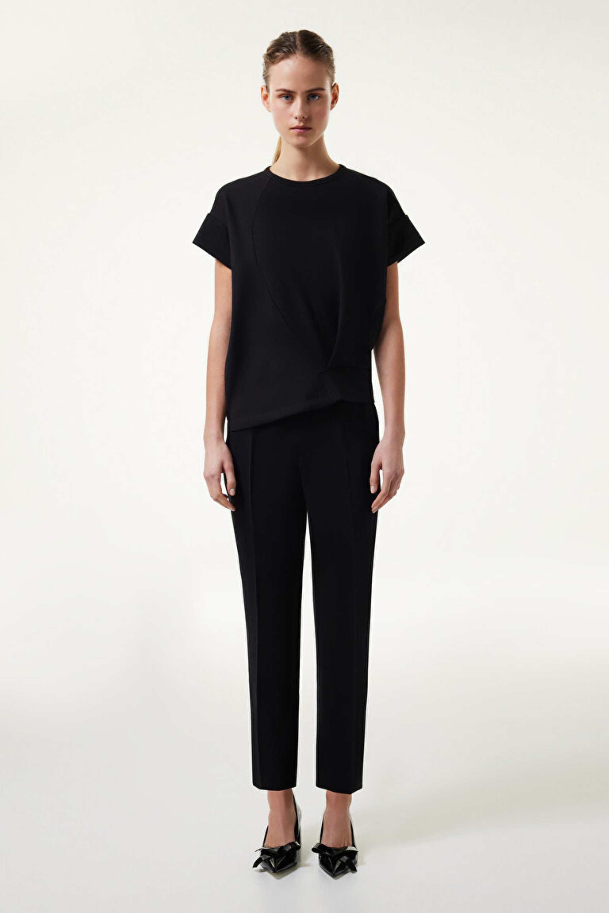 MACHKA SIYAH 70005 / T-SHIRT