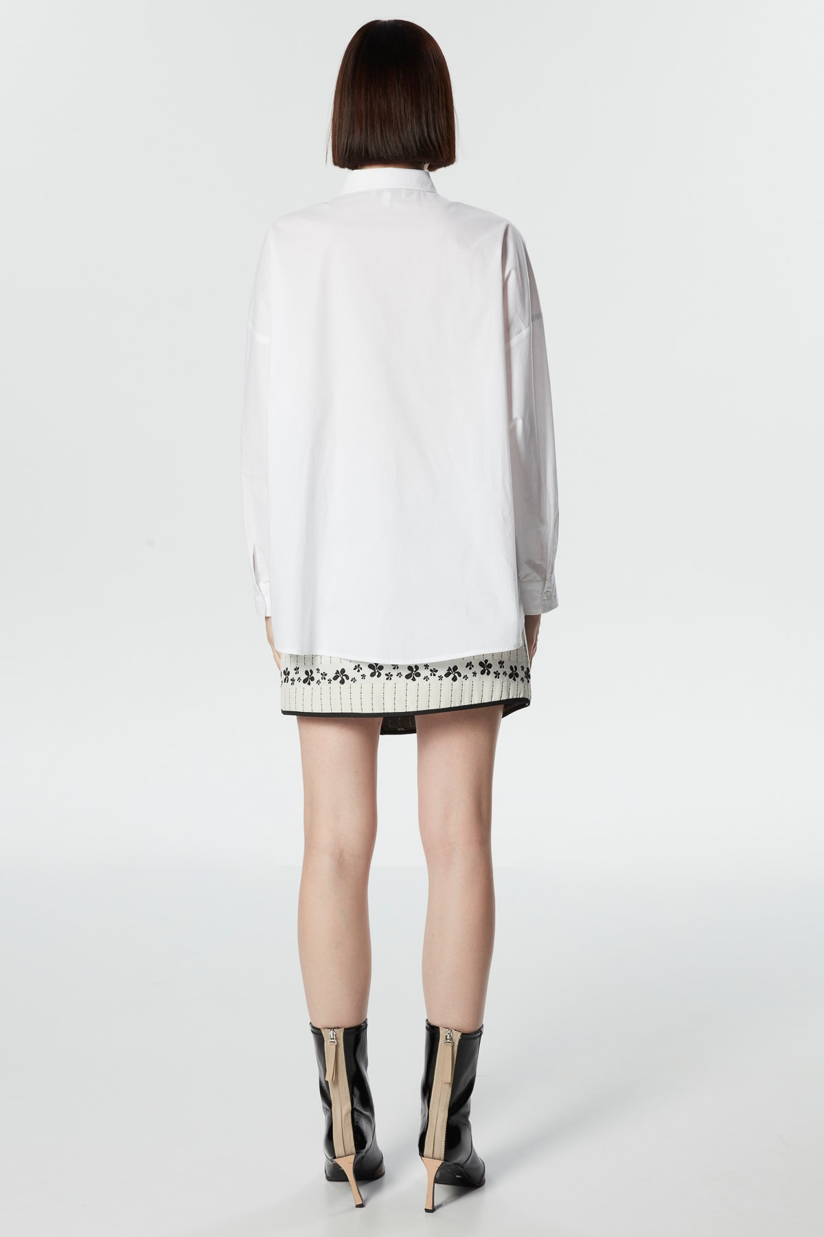 TWIST BEYAZ 25141 / GOMLEK