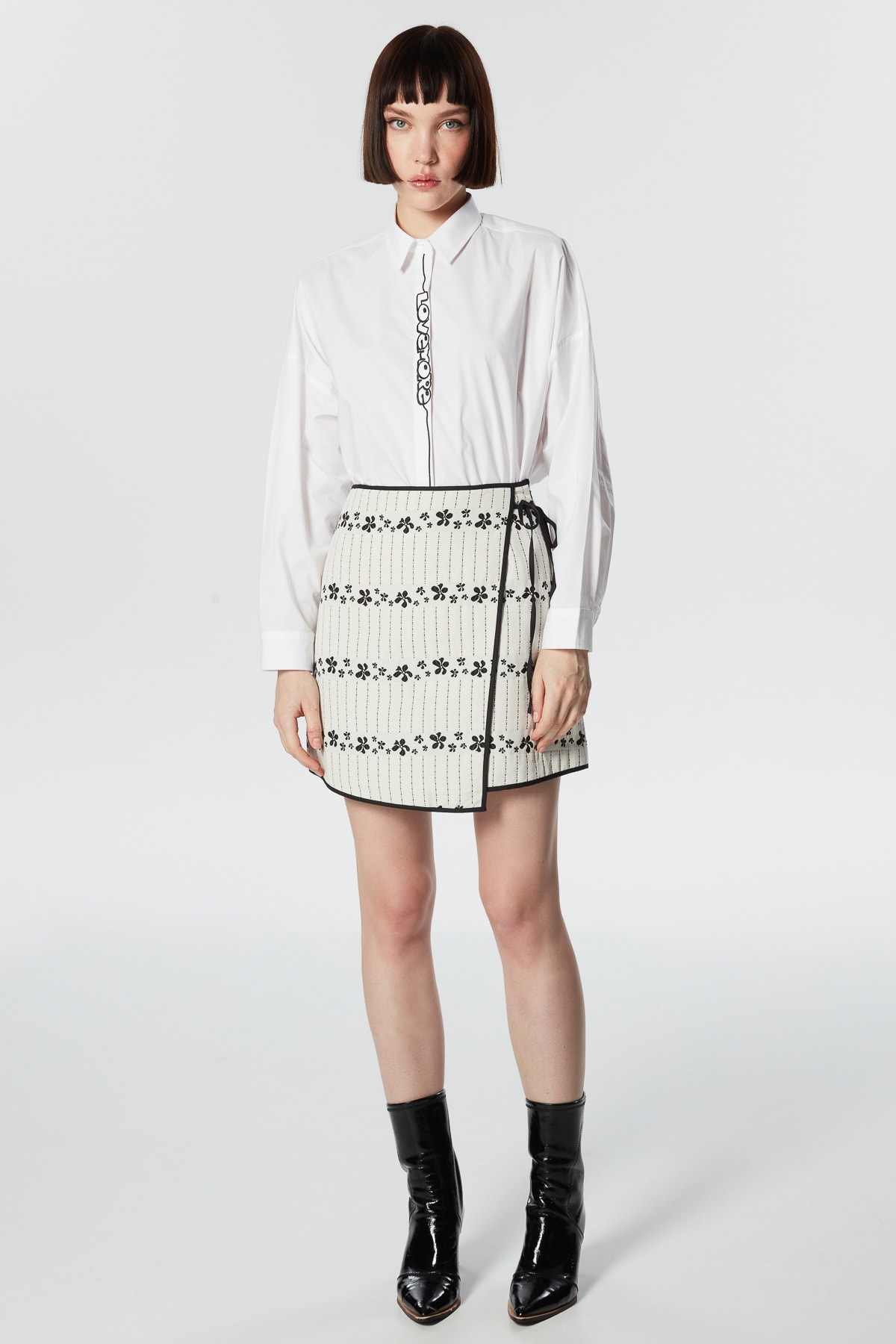 TWIST BEYAZ 25141 / GOMLEK