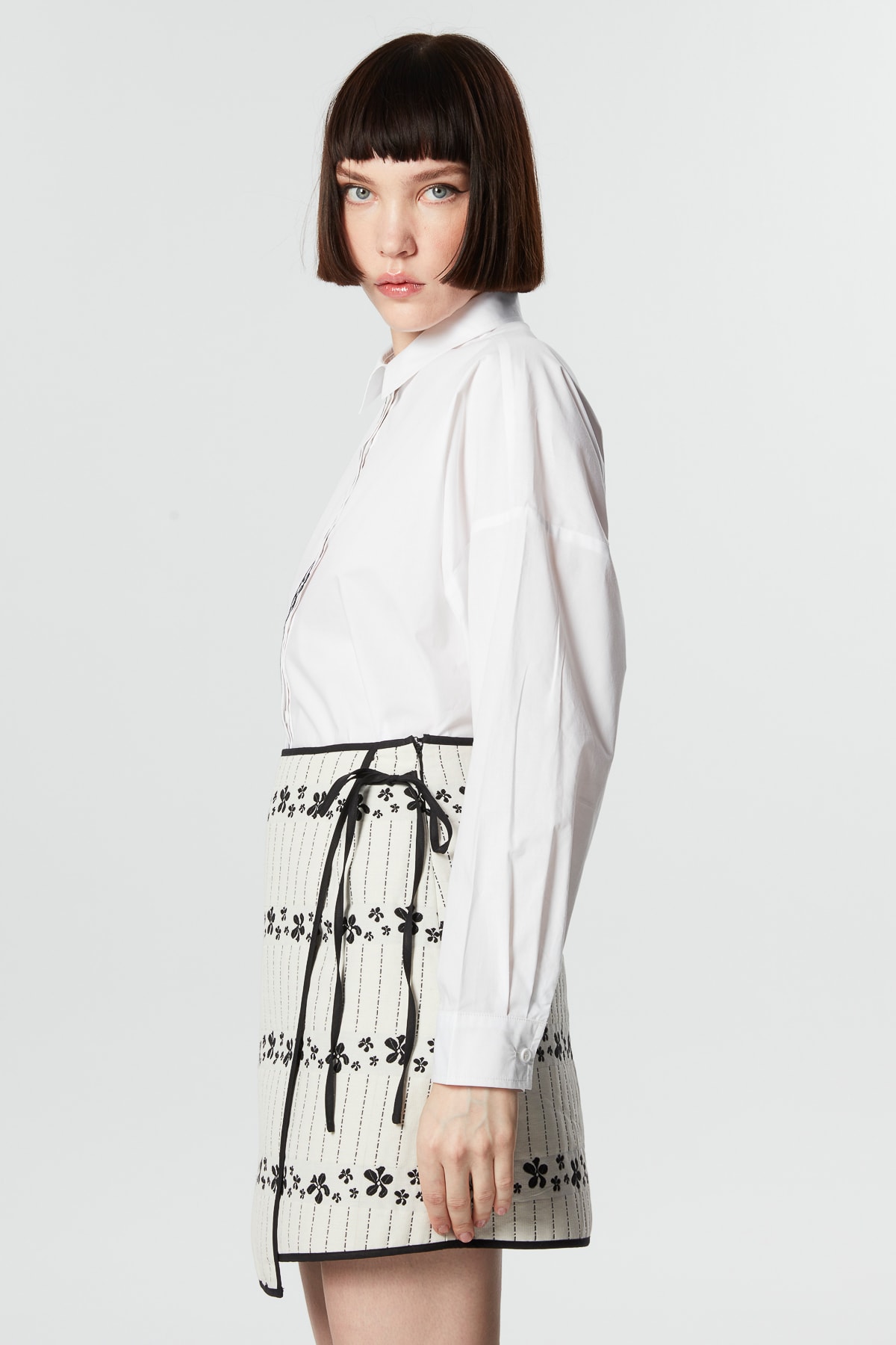 TWIST BEYAZ 25141 / GOMLEK