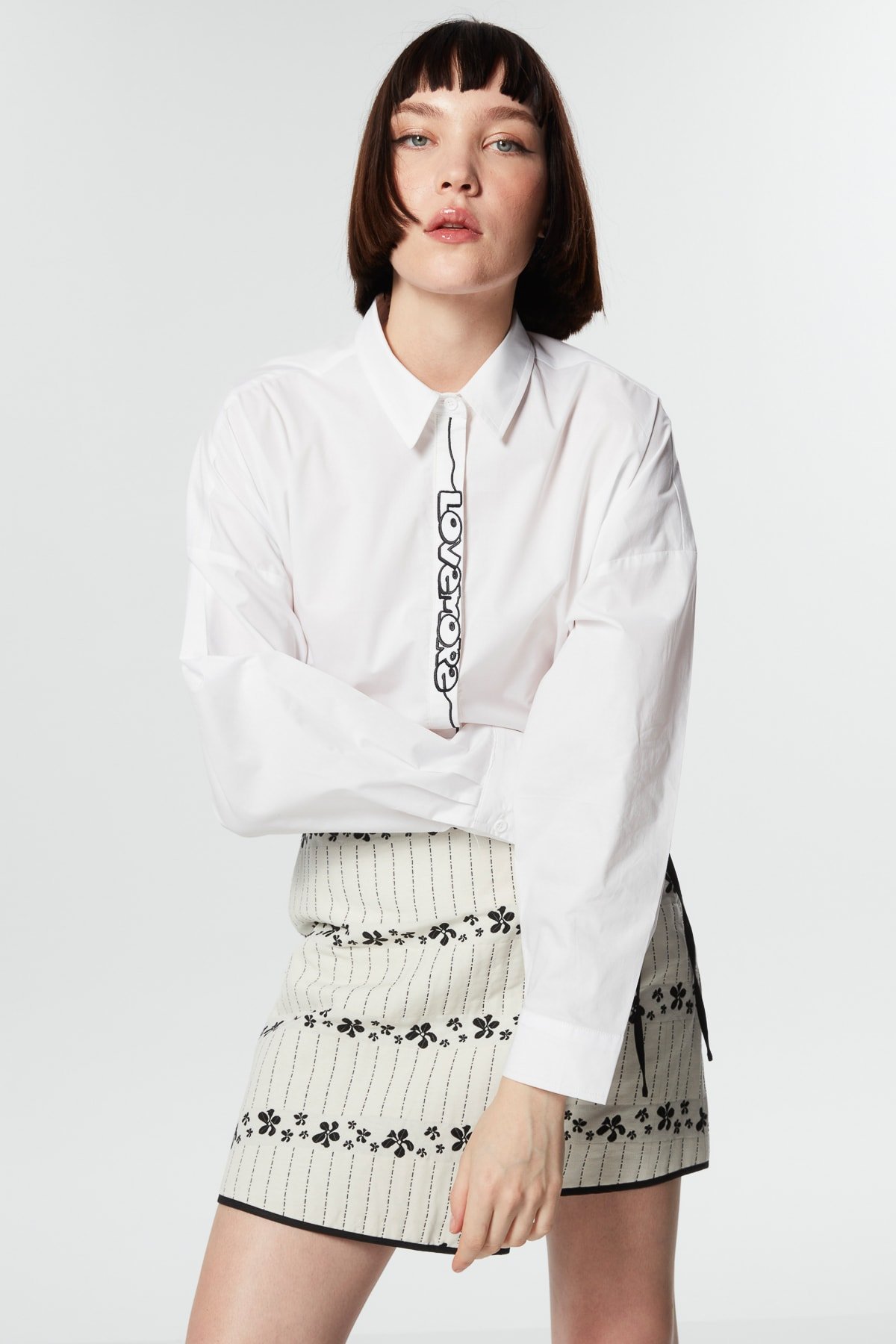 TWIST BEYAZ 25141 / GOMLEK