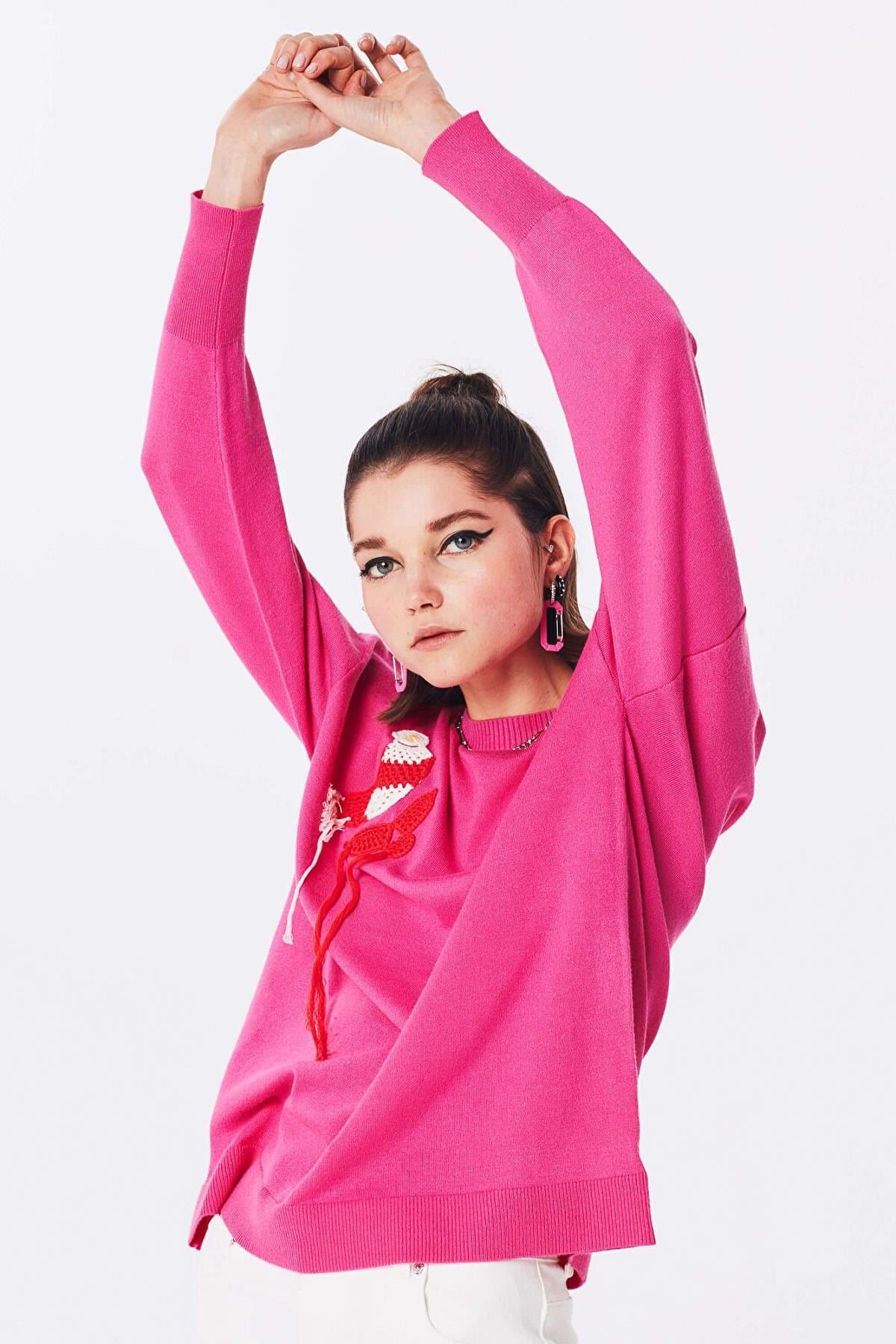 TWIST Pembe Kroşe Nakışlı Triko Kazak