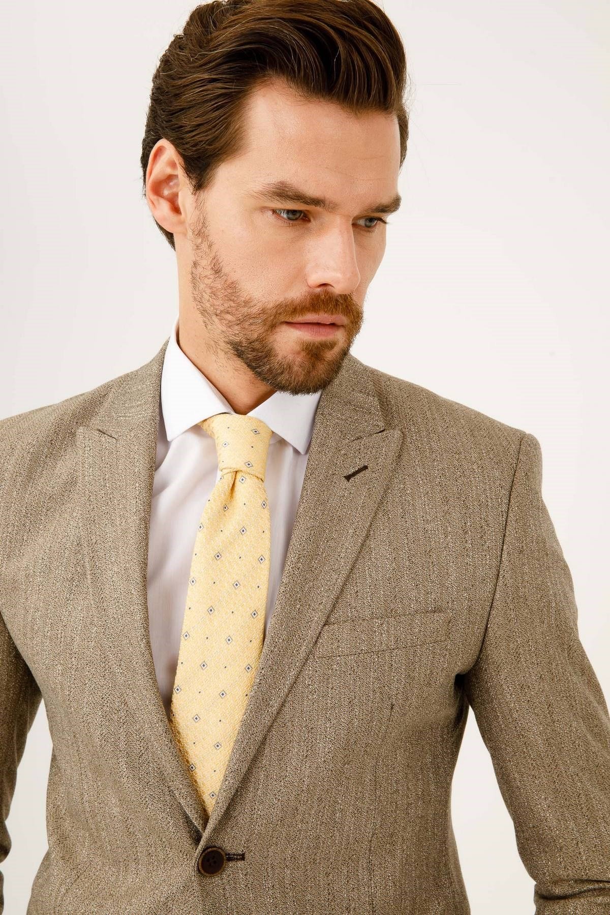 ERKEK BEJ SLIM FIT / DAR KALIP KIRLANGIÇ YAKA CEKET
