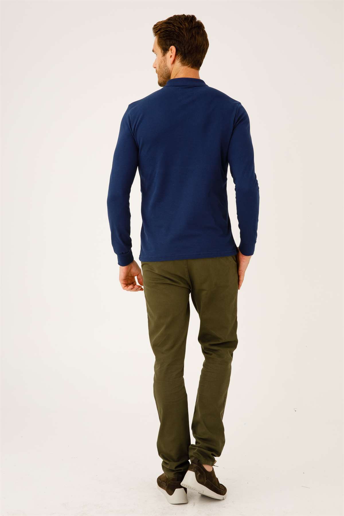 ERKEK İNDİGO STANDART POLO YAKA DÜĞMELİ SWEATSHİRT