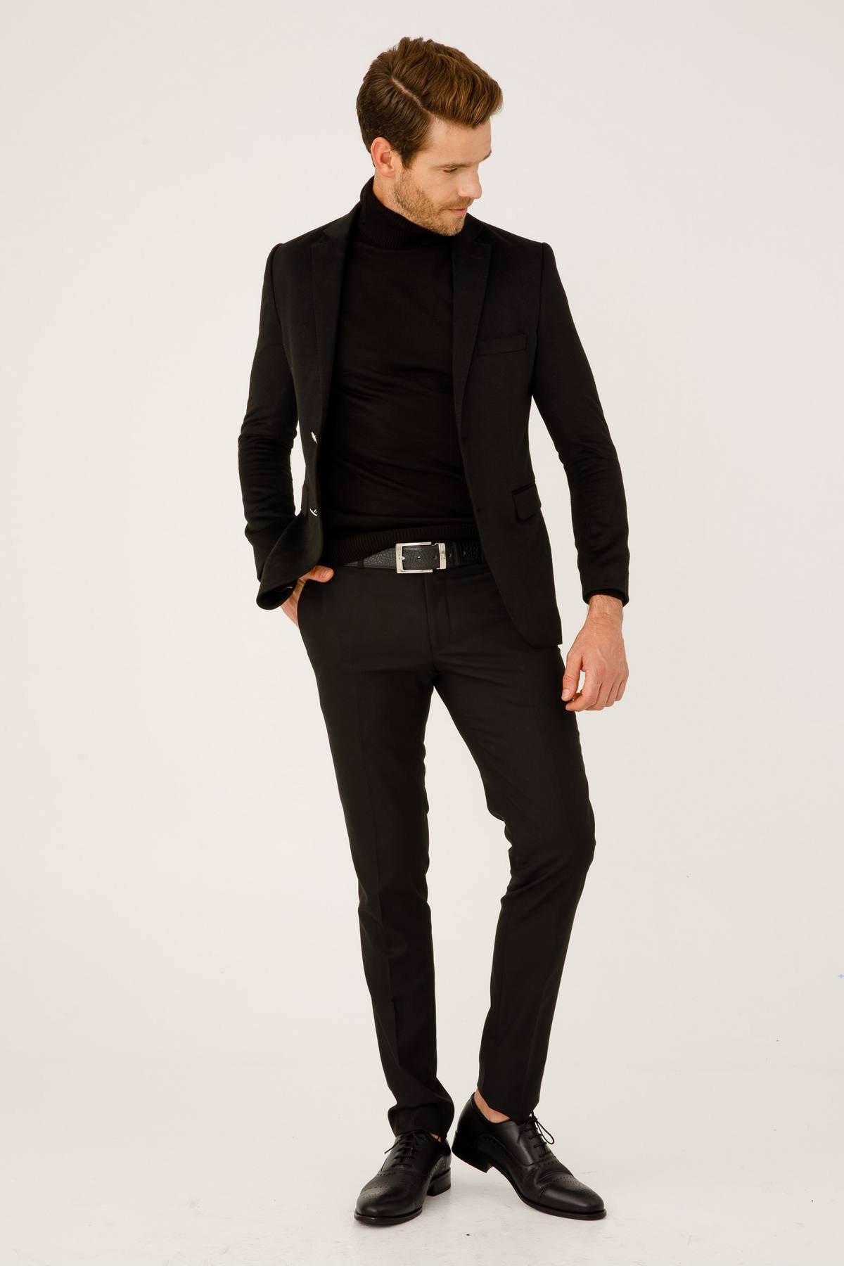 ERKEK SİYAH REGULARFIT / RAHAT KALIP STD PANTOLON