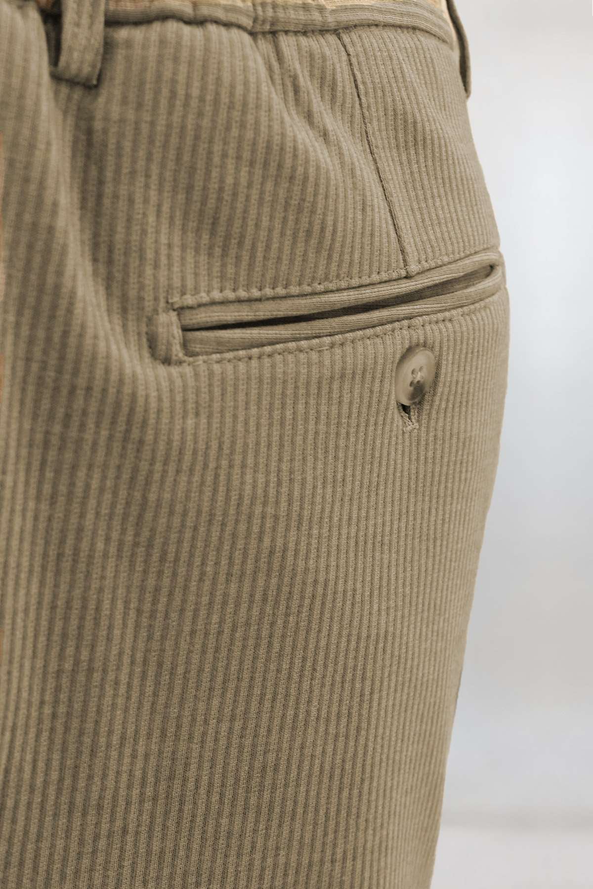PANTOLON