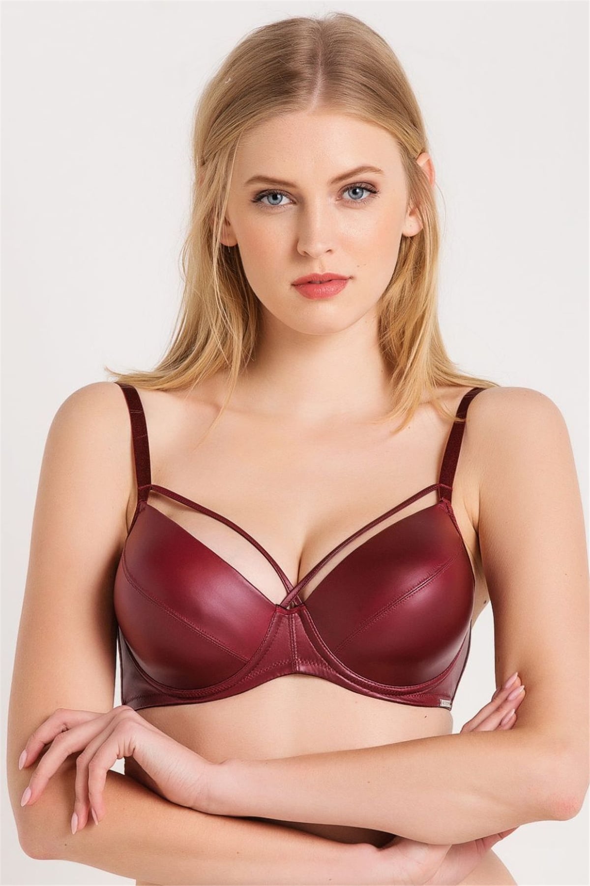 Magic Form 5059 Kadın Bordo Deri Görünüm Kumaşlı Sıvı Dolgulu Push-Up SütyenSulu SütyenlerMagic Form