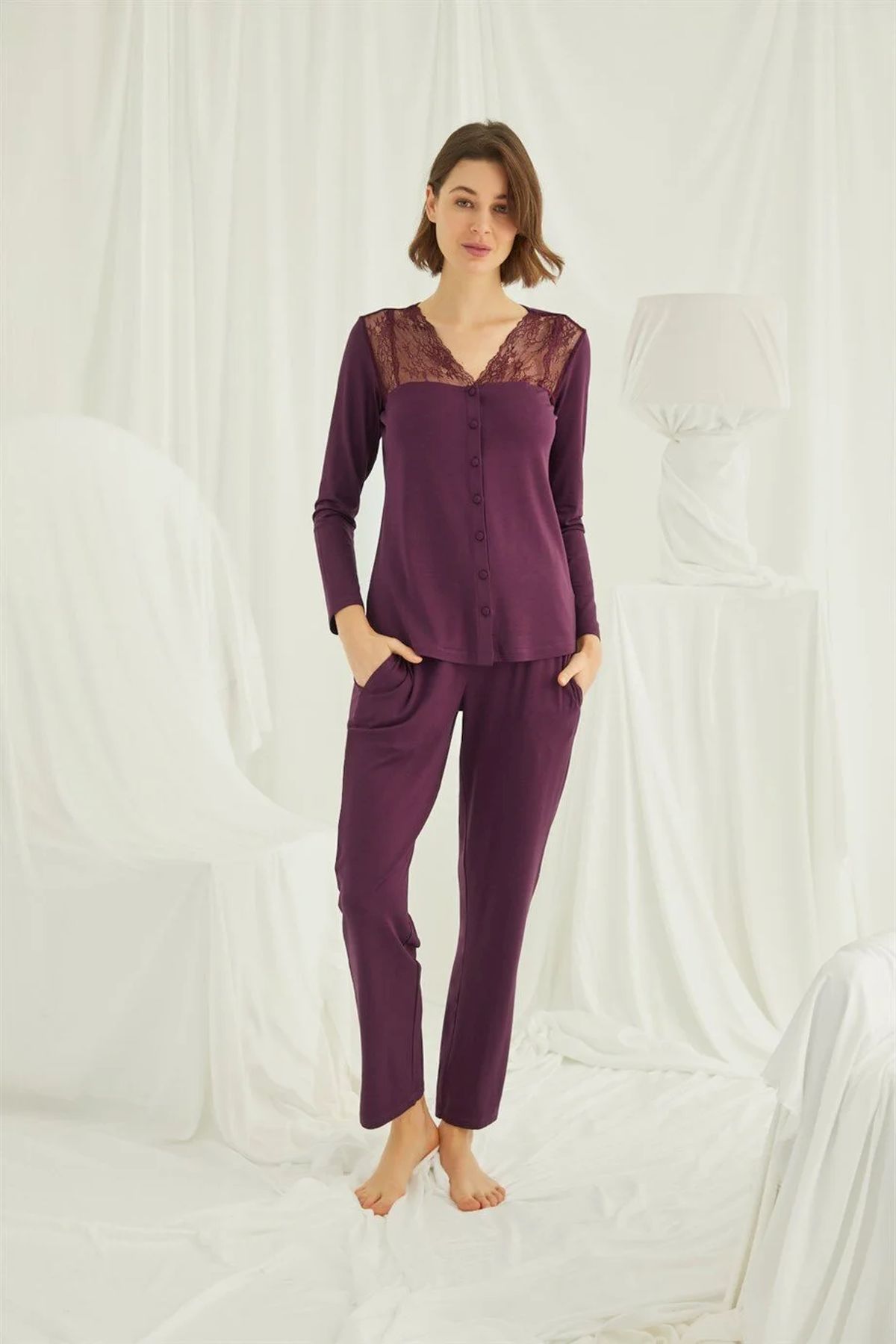 Monamise Kadın Bordo Omzu Dantelli Önü Boydan Düğmeli Pijama Takımı 19230Kadın Pijama TakımıMonamise