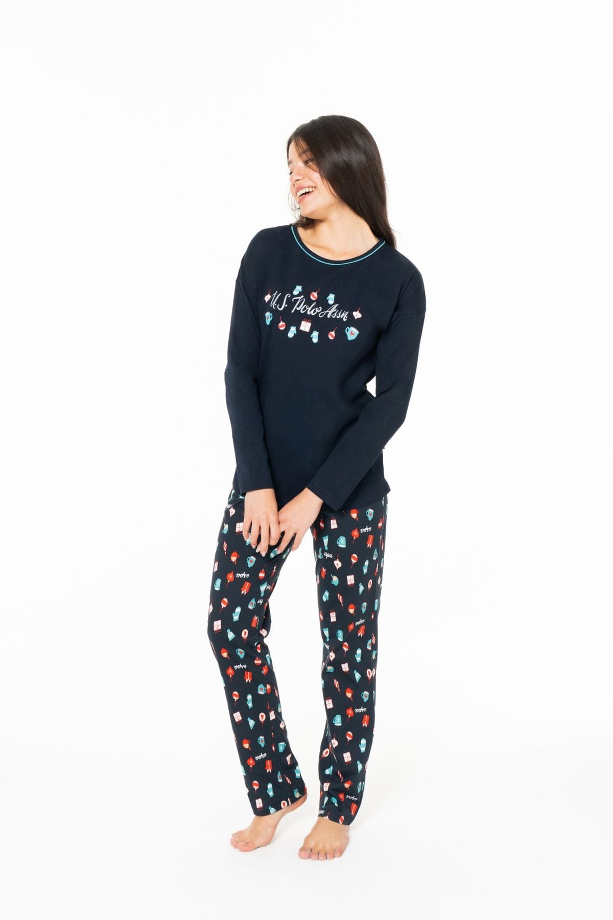 U.S. Polo Assn. 20167 Kadın Lacıvert Yuvarlak Yaka Uzun Kollu Pijama TakımıKadın Pijama TakımıU.S. Polo Assn.