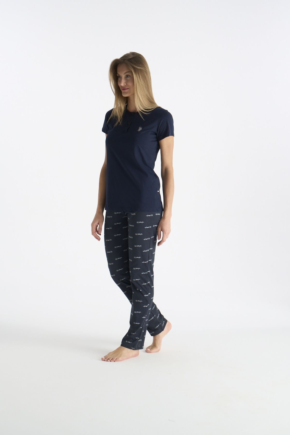 U.S. Polo Assn. 20214 Kadın Lacıvert Kısa Kollu Yarım Patlı Pijama TakımıKadın Pijama TakımıU.S. Polo Assn.