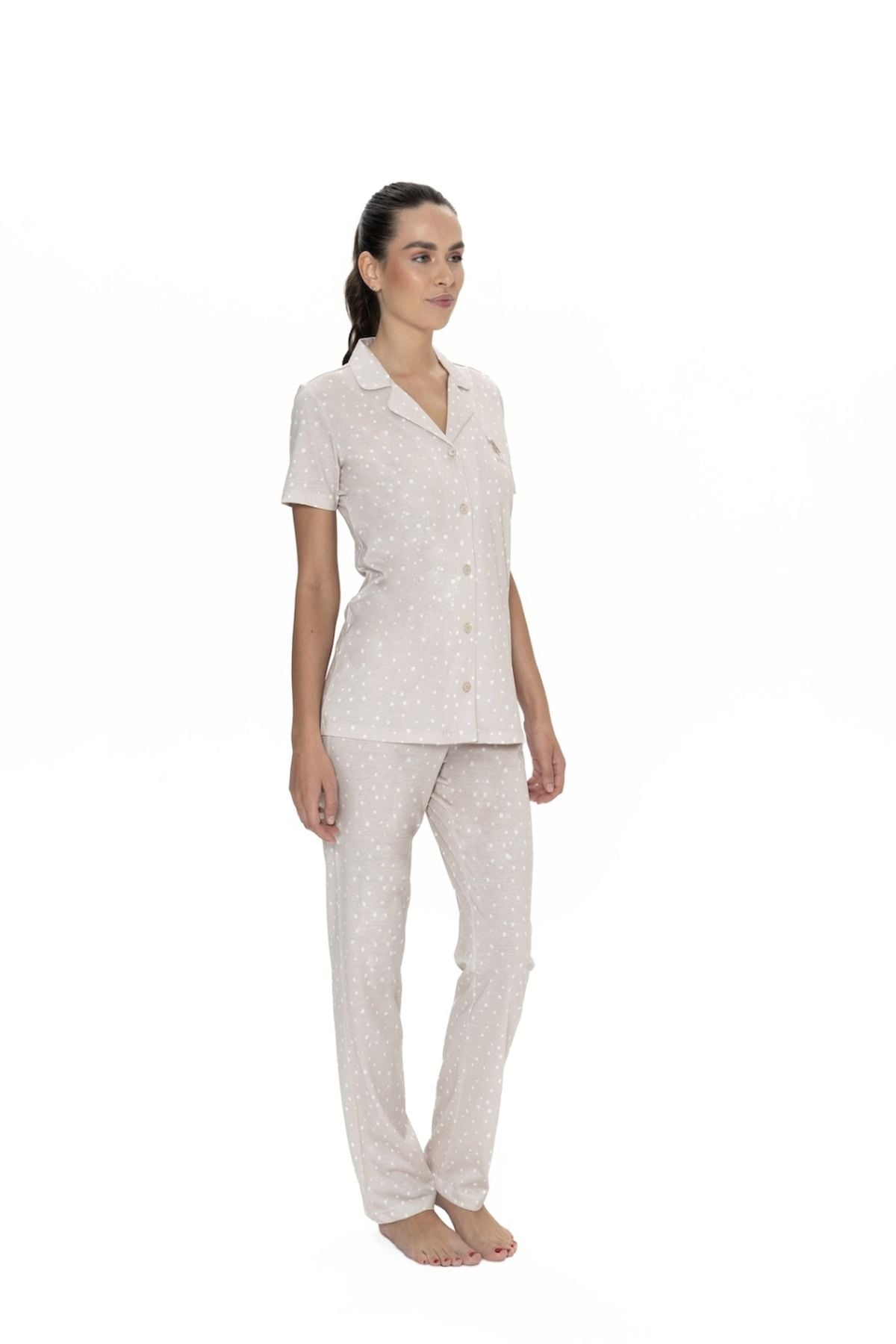 U.S. Polo Assn. 20051 Kadın Bej Kısa Kollu Boydan Patlı Pijama TakımıKadın Pijama TakımıU.S. Polo Assn.