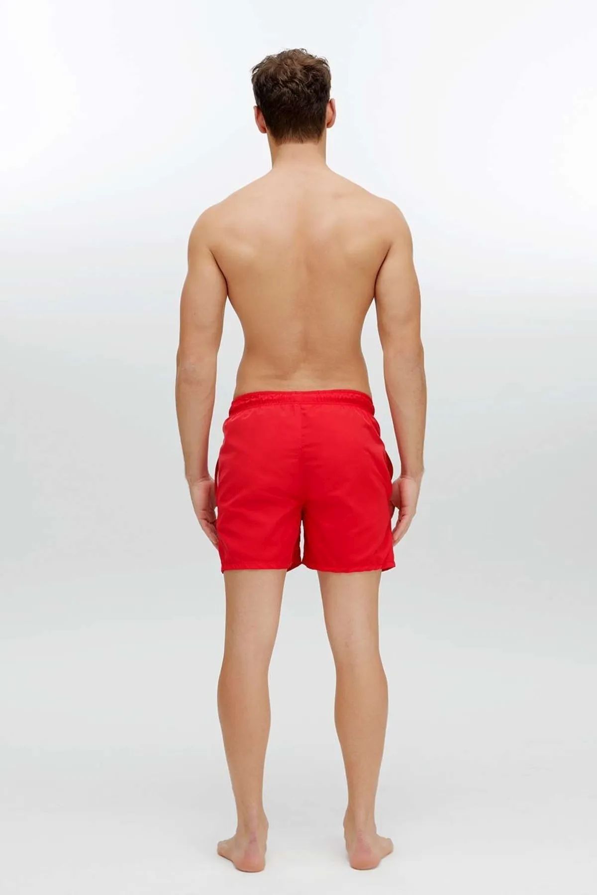 U.S. Polo Assn. 22000 Kırmızı Cepli Orta Boy Erkek Deniz ŞortuDeniz ŞortuU.S. Polo Assn.