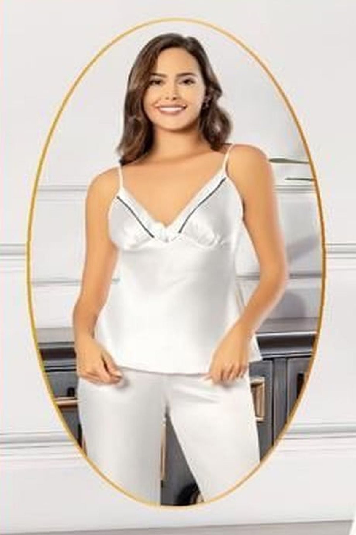 Xses 2101 Kadın Ekru Saten Sabahlıklı Pijama TakımKadın Sabahlıklı Pijama TakımıXses