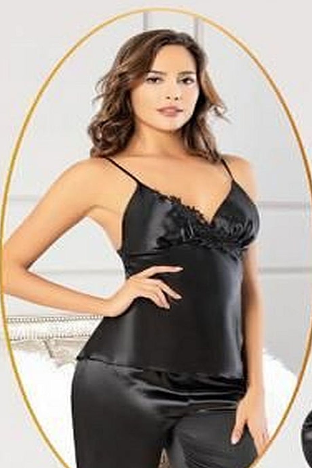 Xses 2103 Kadın Sıyah Saten Sabahlıklı Pijama TakımKadın Sabahlıklı Pijama TakımıXses