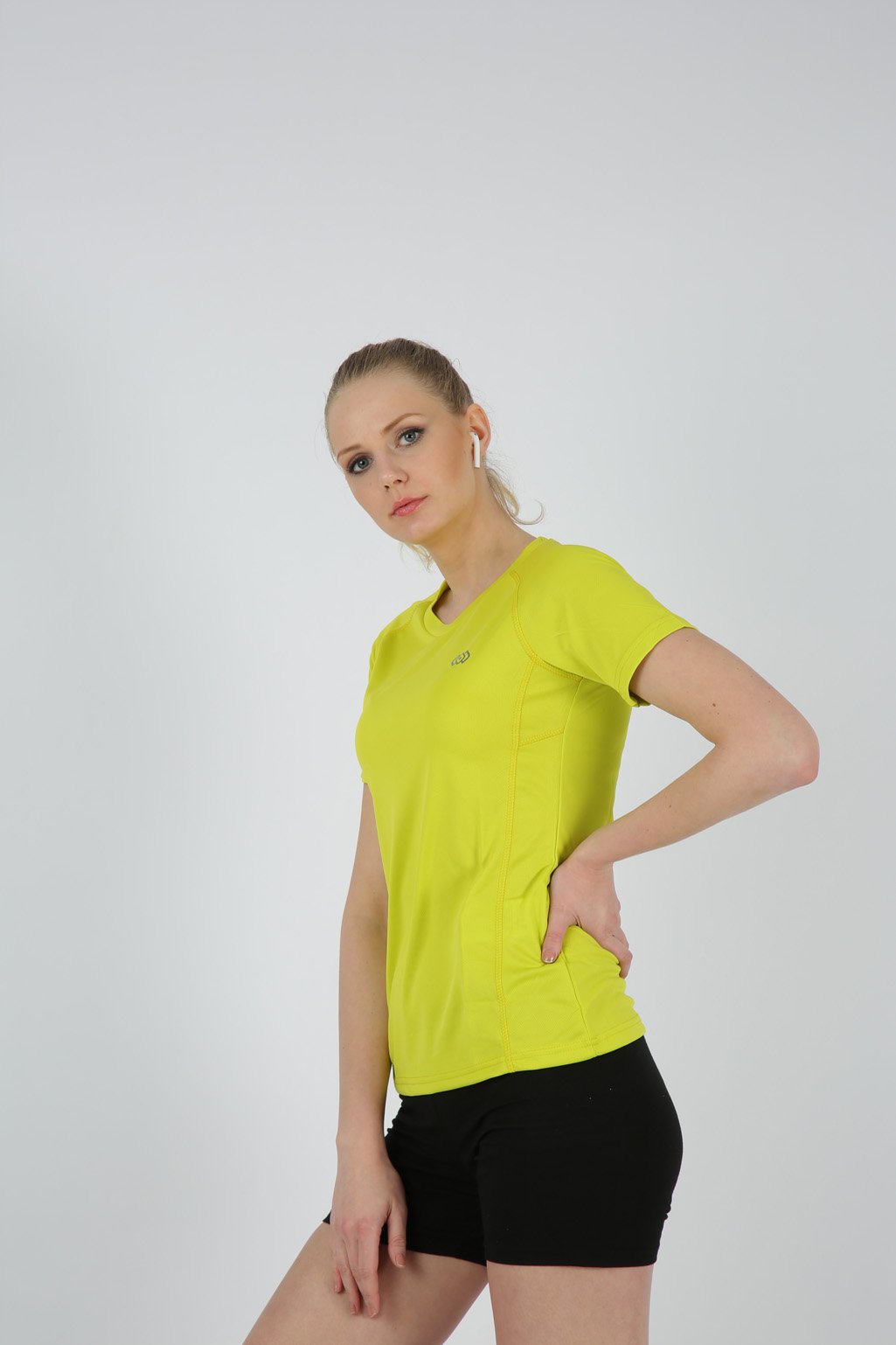 SELENA BAYAN BASIC YAKA T SHIRT