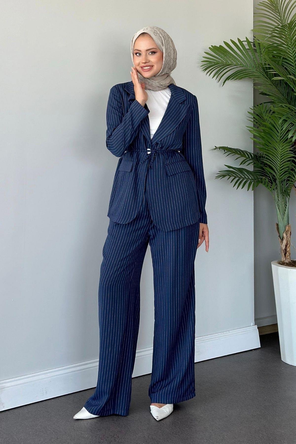 Adriana Takım Lacivert, Fiyatları 