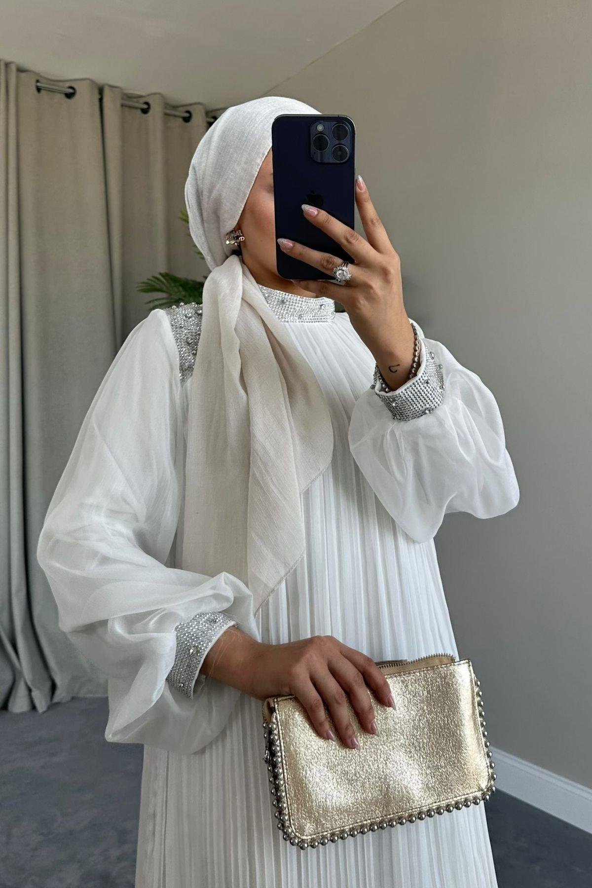 Afrodit Abiye Beyaz, Fiyatları 