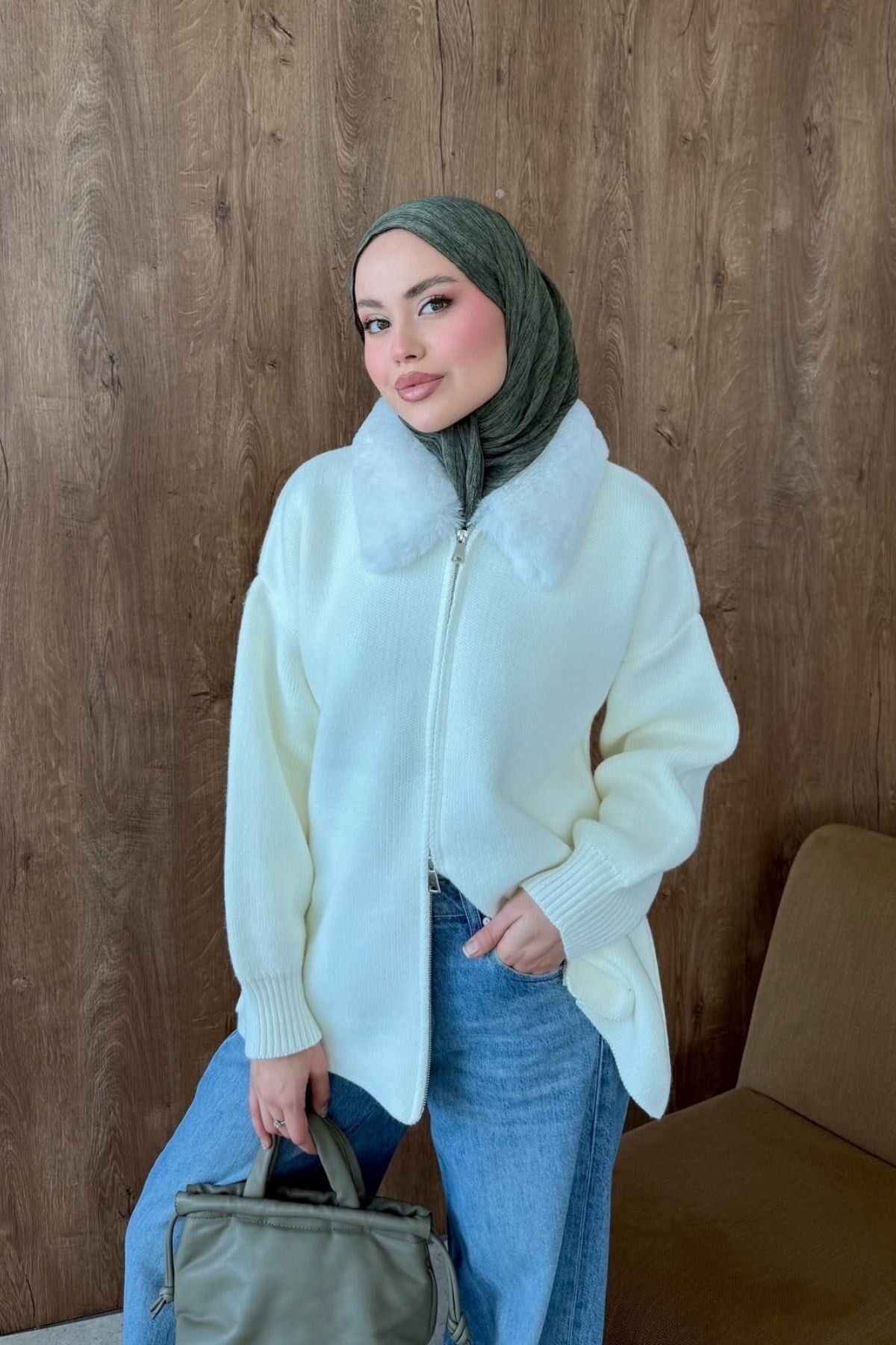 Afrodit Kürk Yaka Hırka Ekru, Fiyatları 