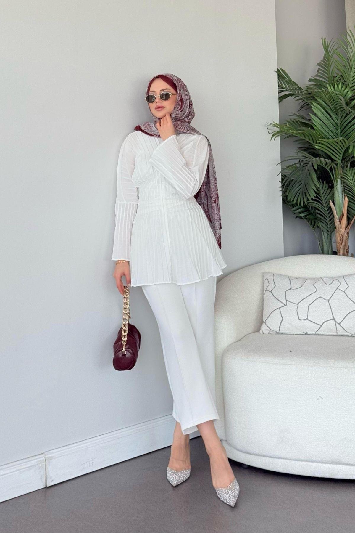 Arina Piliseli Gömlek Beyaz, Fiyatları Arina Piliseli Gömlek Beyaz - Haza Moda 