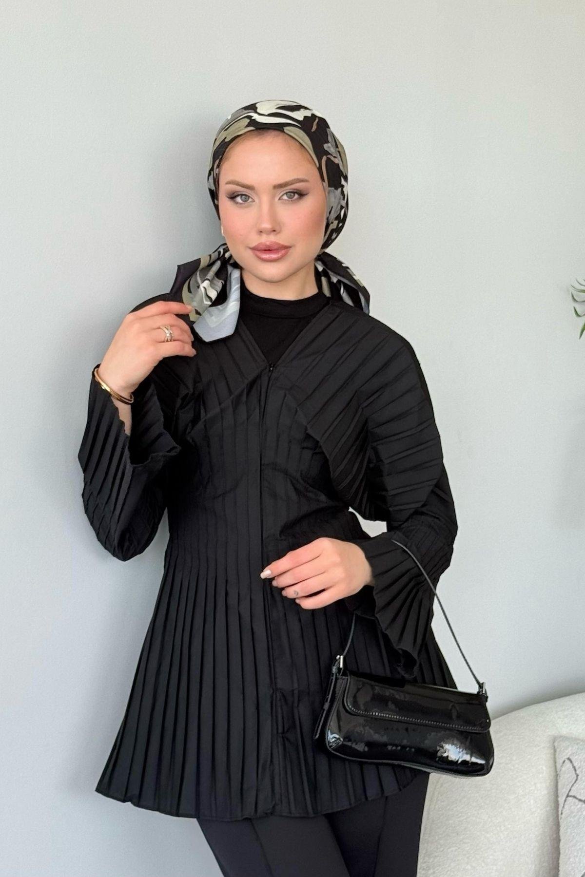 Arina Piliseli Gömlek Siyah, Fiyatları Arina Piliseli Gömlek Siyah- Haza Moda 