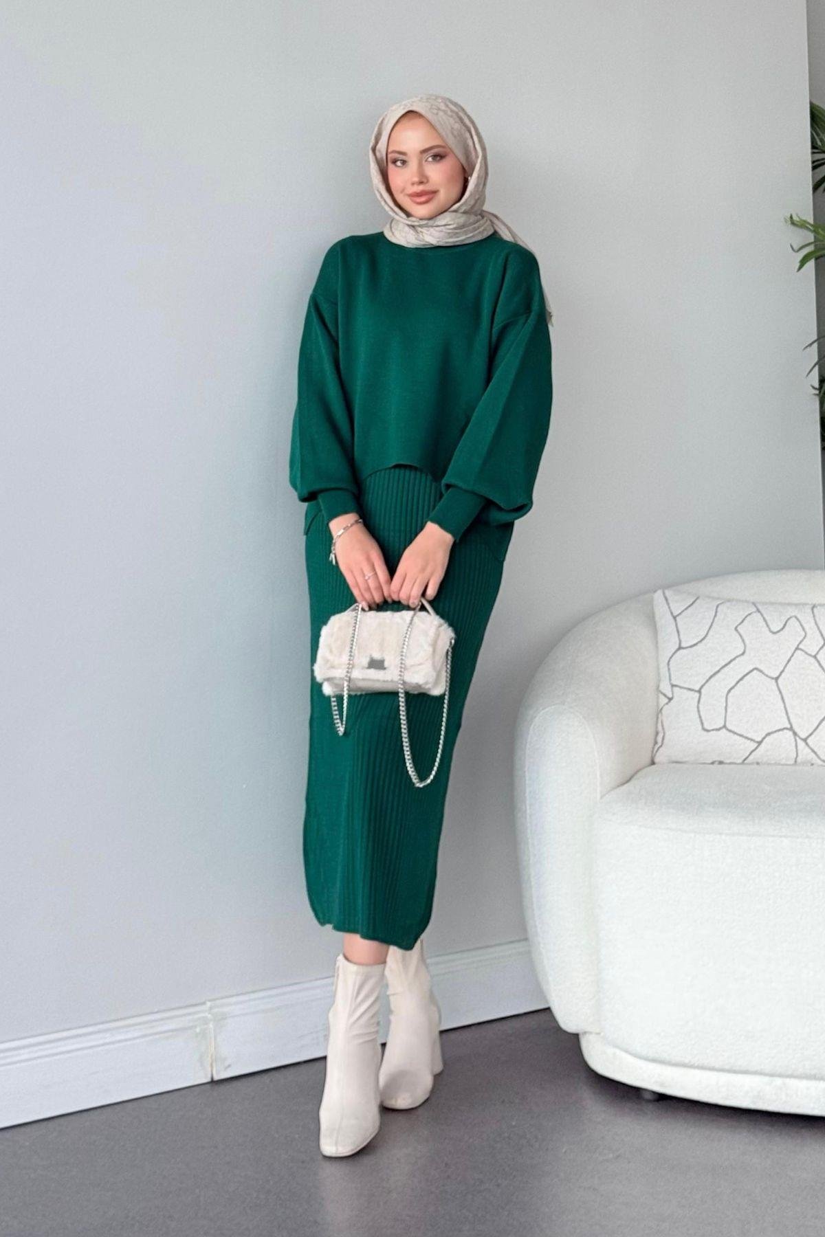 Asel Triko Elbise Zümrüt, Fiyatları Haza Moda | Tesettür Giyim | Asel Triko Elbise Zümrüt