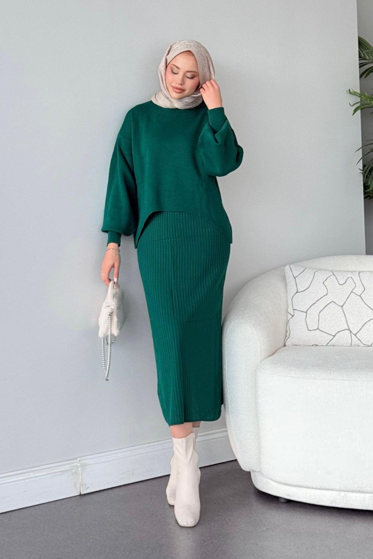 Asel Triko Elbise Zümrüt, Fiyatları Haza Moda | Tesettür Giyim | Asel Triko Elbise Zümrüt