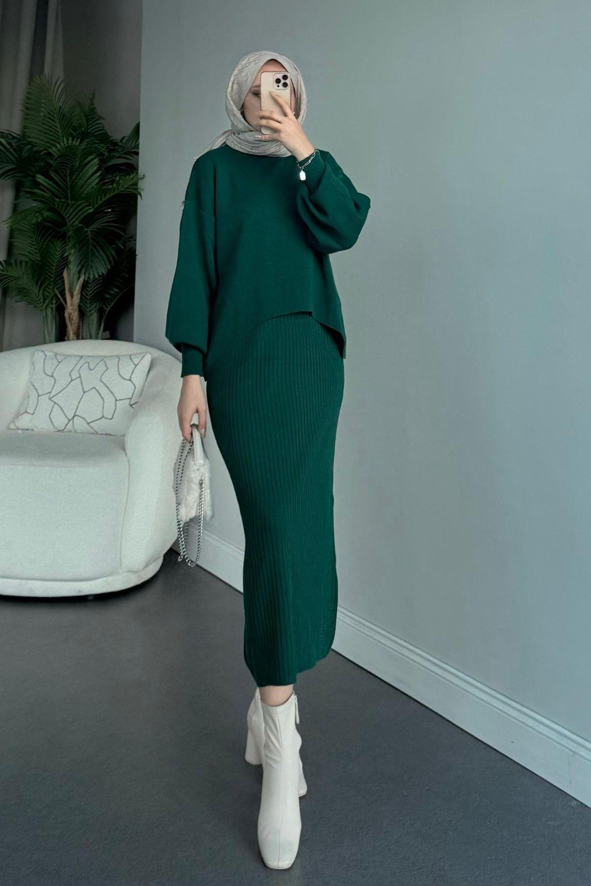 Asel Triko Elbise Zümrüt, Fiyatları Haza Moda | Tesettür Giyim | Asel Triko Elbise Zümrüt