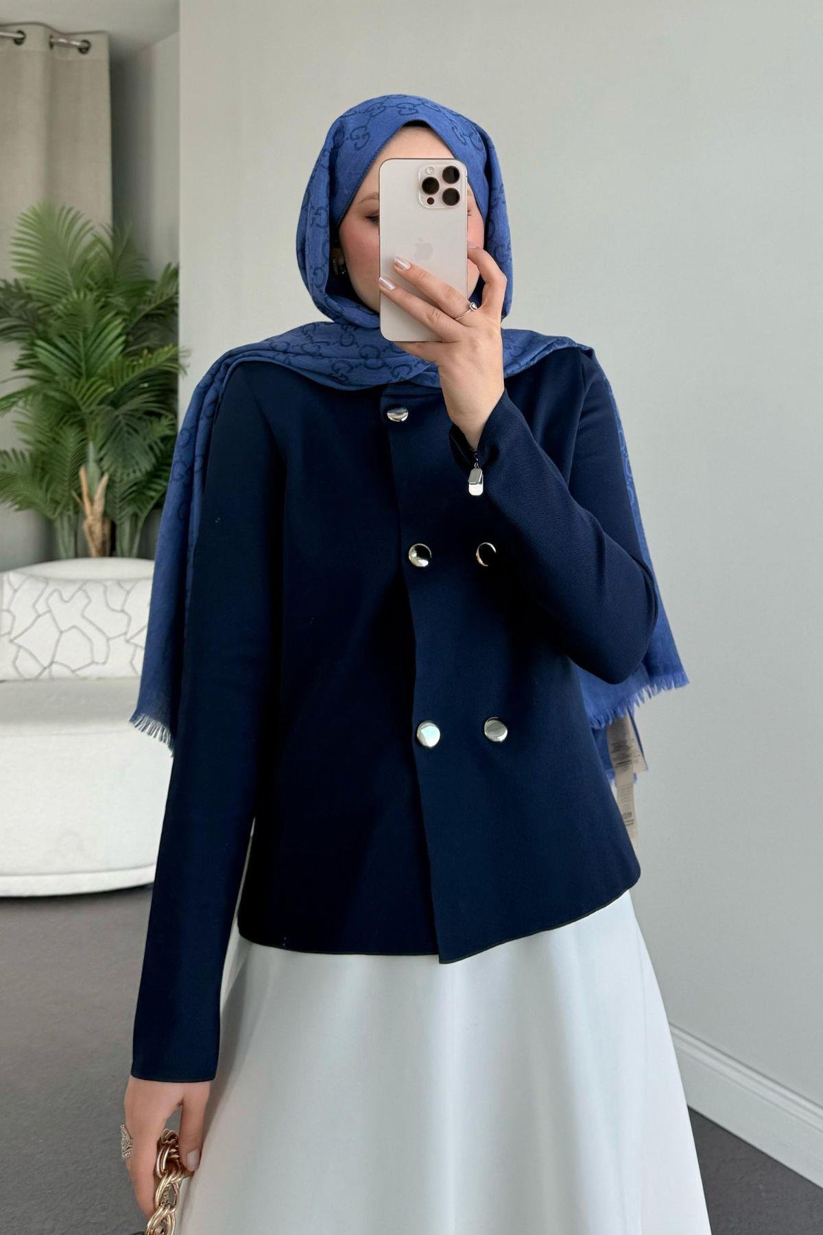 Ayben Hırka Lacivert, Fiyatları 